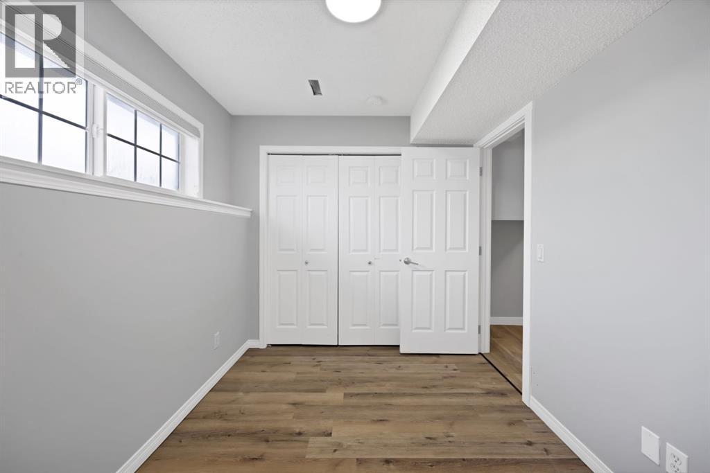 288 Saddlemead Road NE - 30
