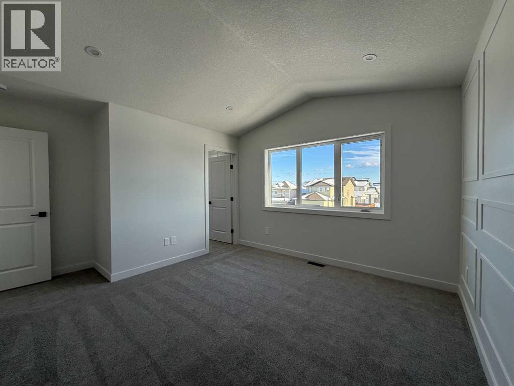 8570 72 Avenue - 23