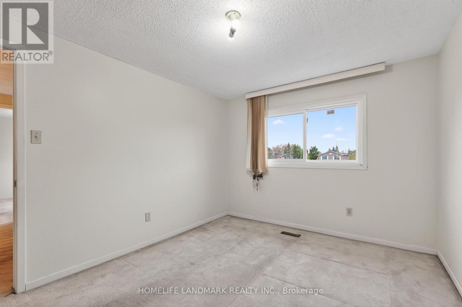 9 MONTAGUE PLACE - Image 24