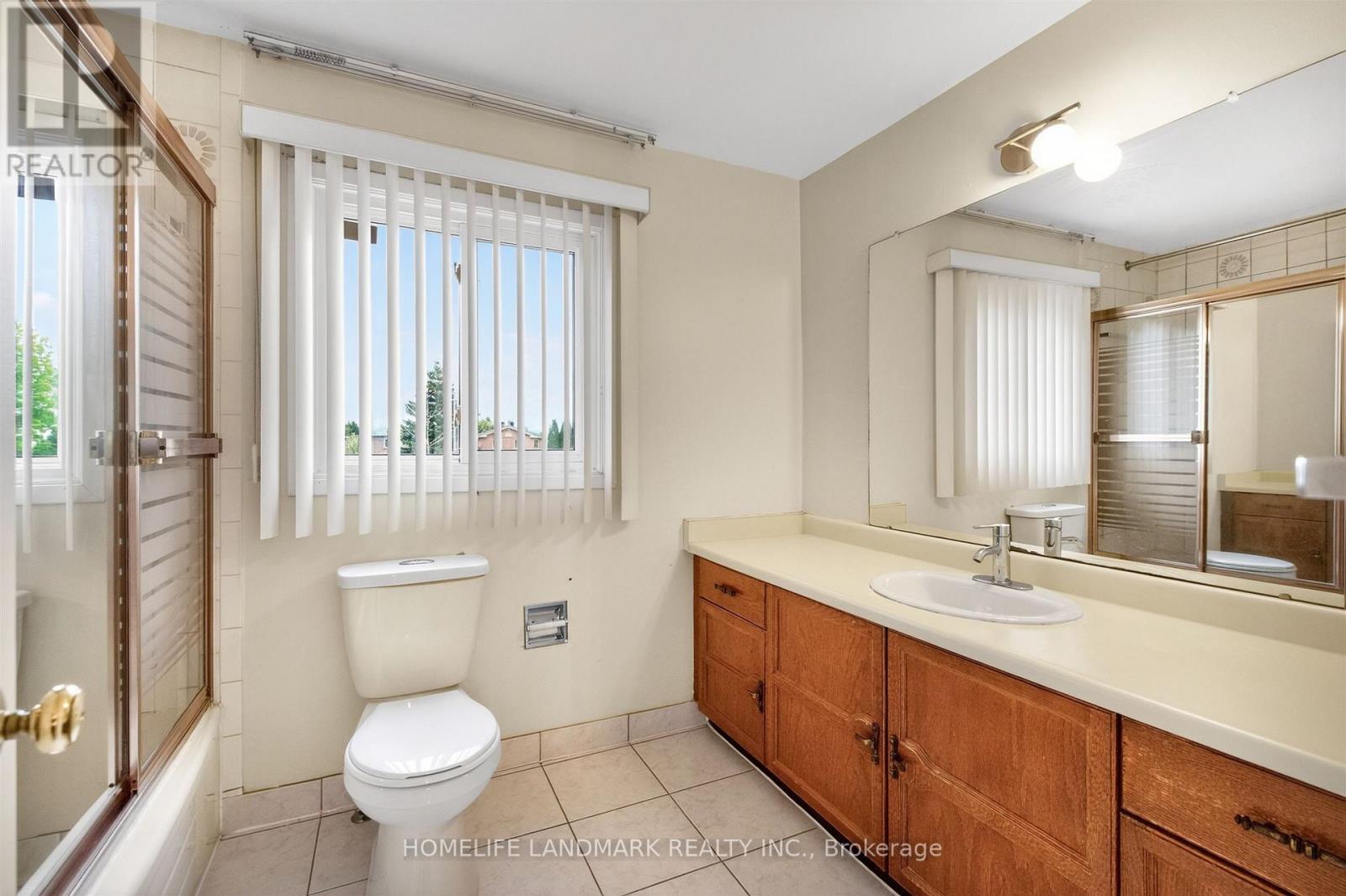 9 MONTAGUE PLACE - 26