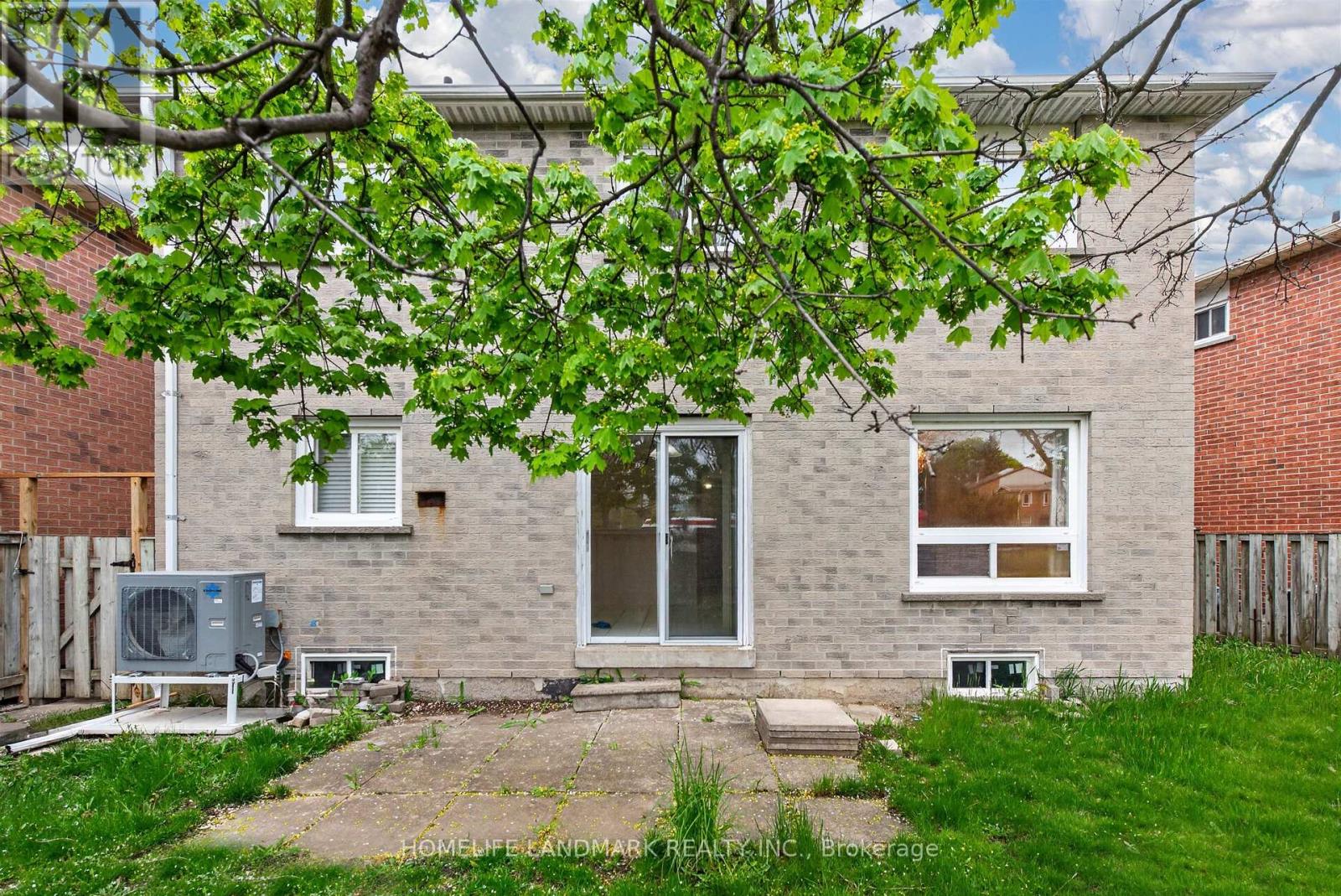 9 MONTAGUE PLACE - 28