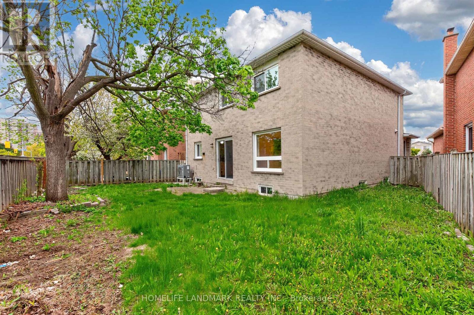 9 MONTAGUE PLACE - 27