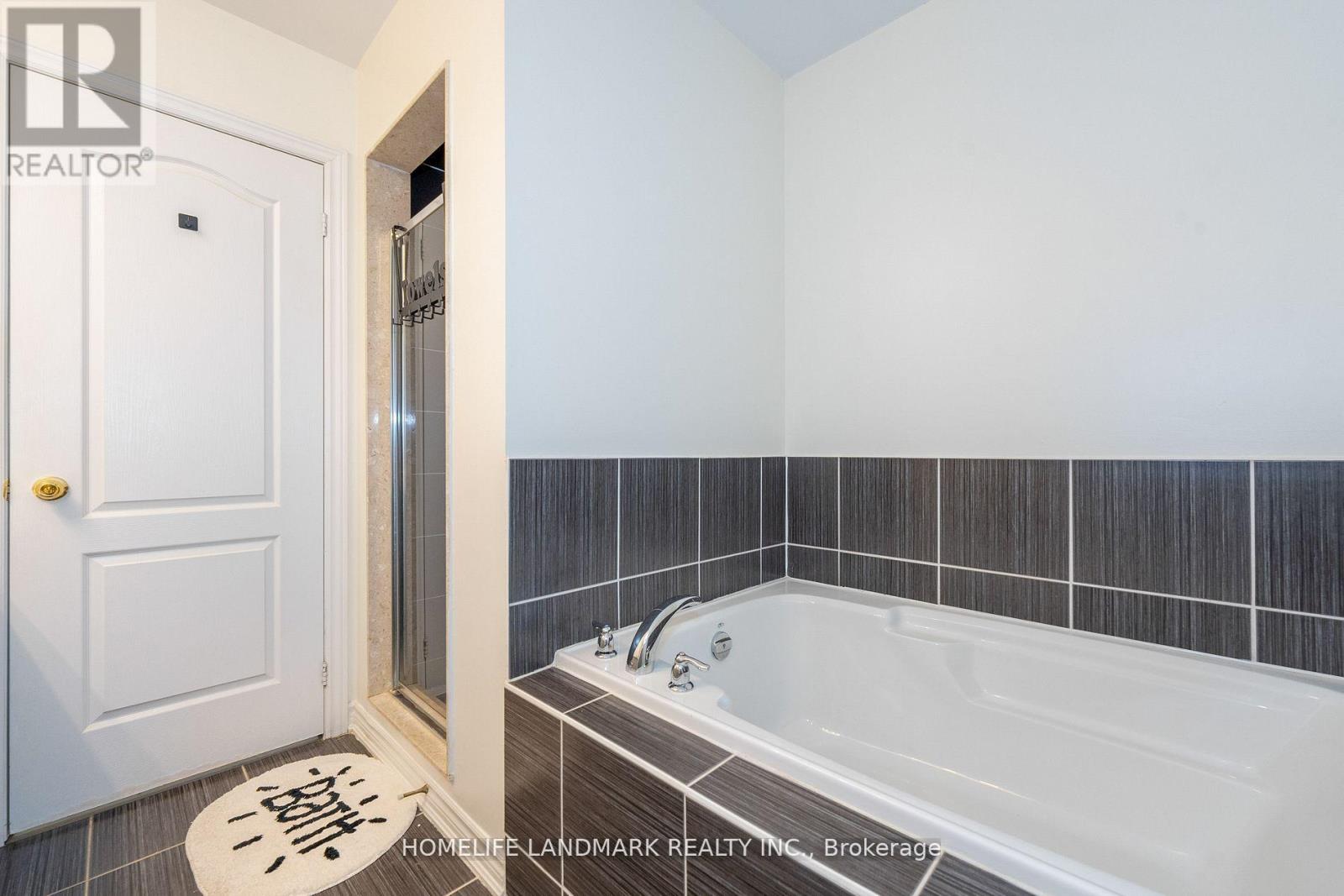 #51 8777 DUFFERIN STREET - 16