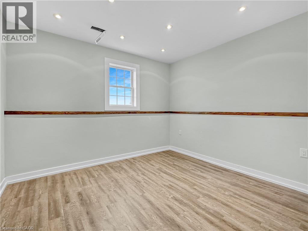 174 PAINTER Road - Image 35