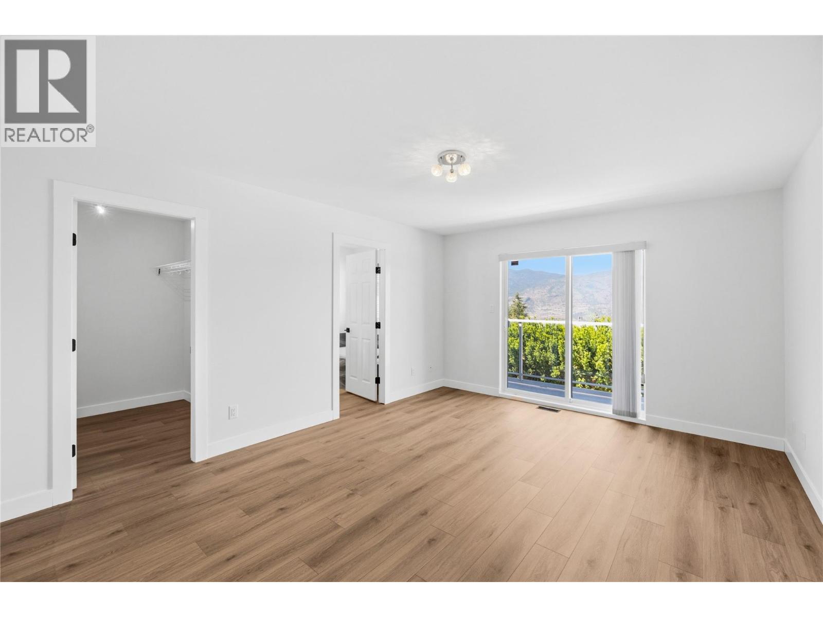 2850 Evergreen Drive - 13