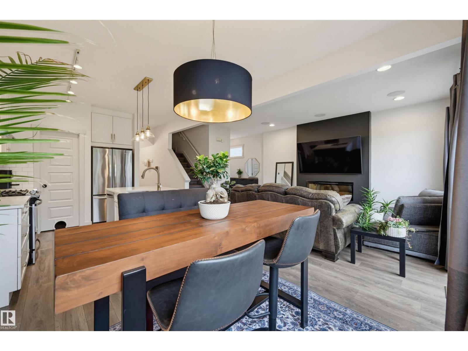 22434 99A AV NW - 19