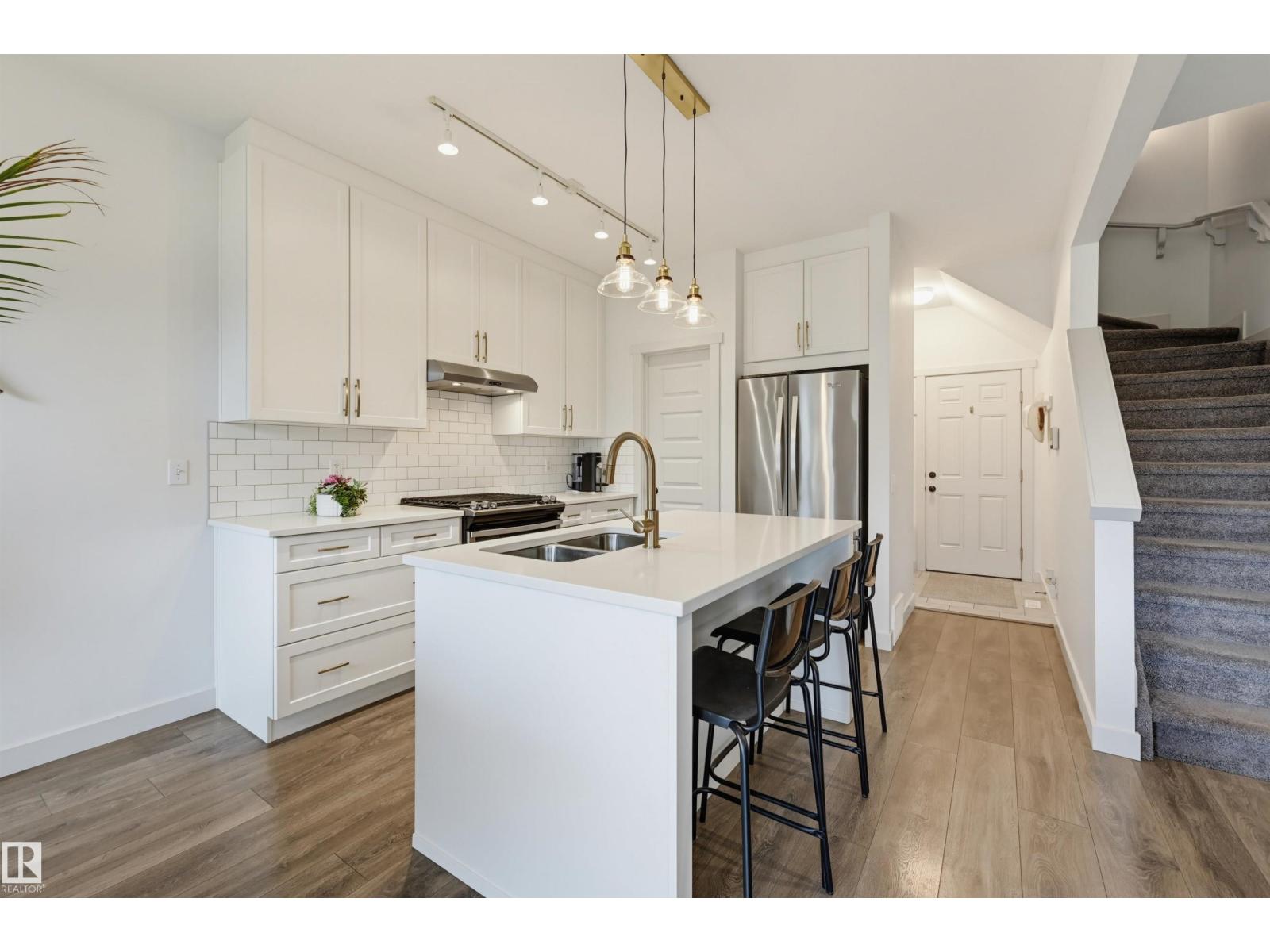 22434 99A AV NW - 21