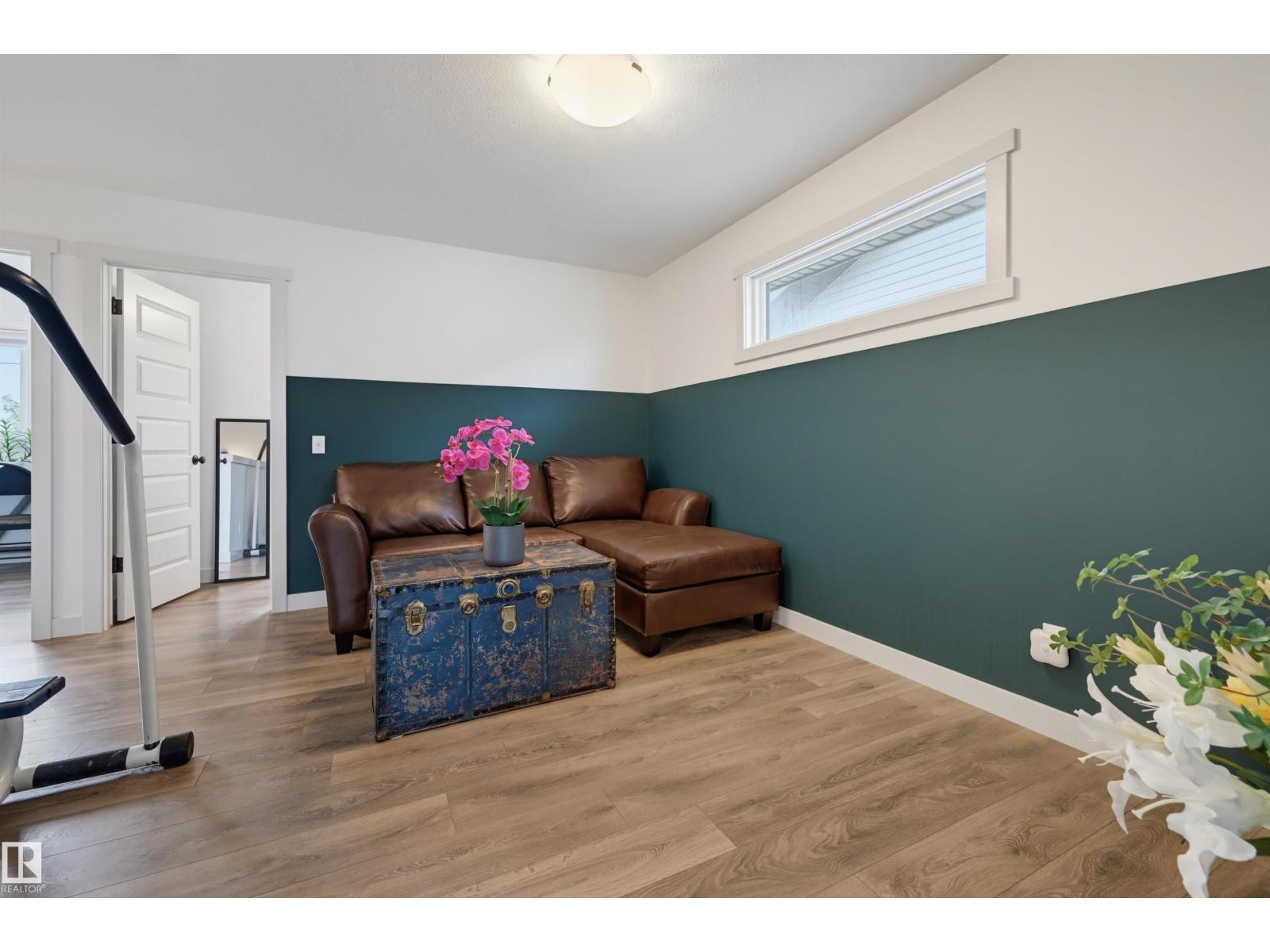 22434 99A AV NW - 28