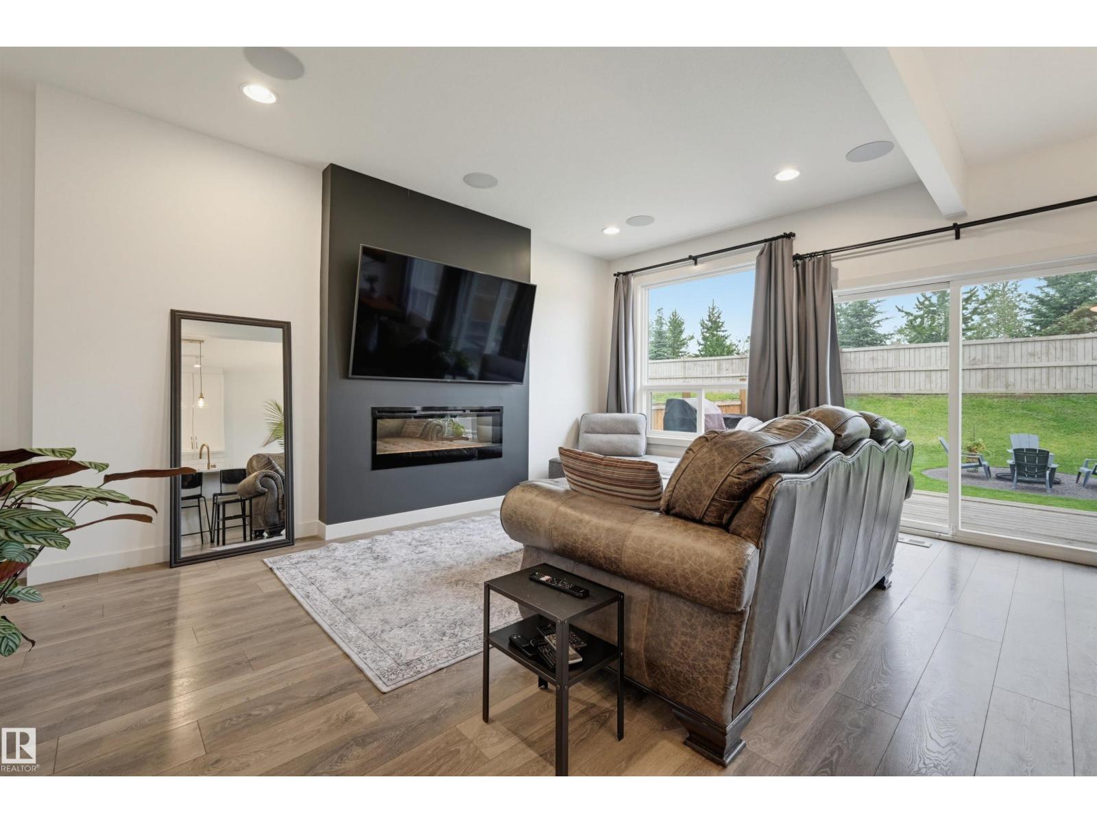 22434 99A AV NW - 8