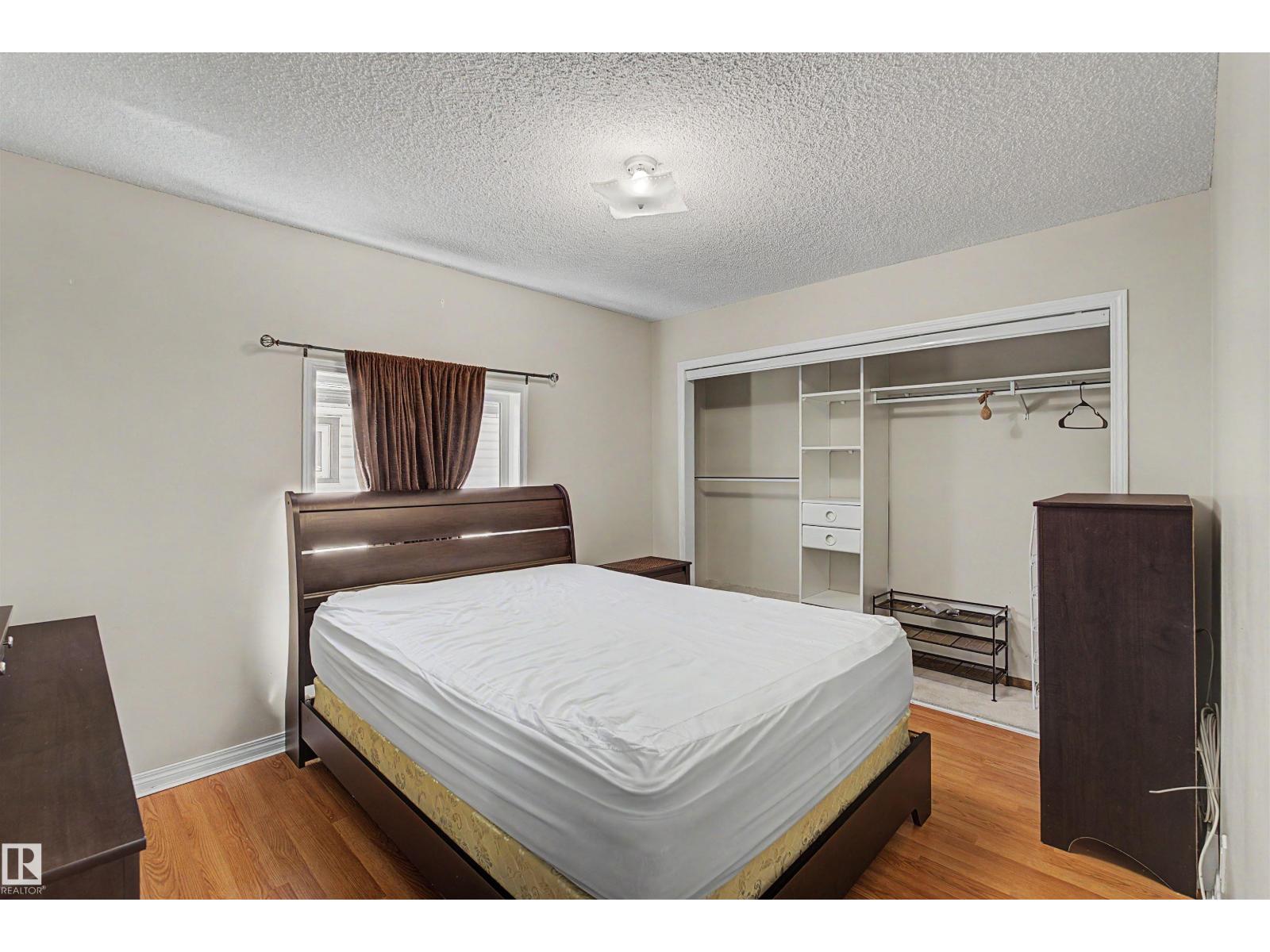 4233 116 AV NW - 10