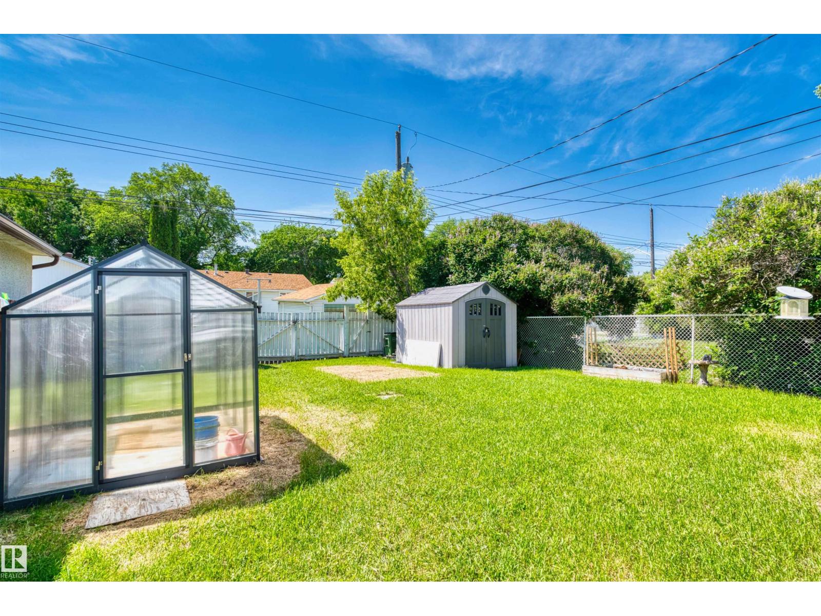 4233 116 AV NW - 24