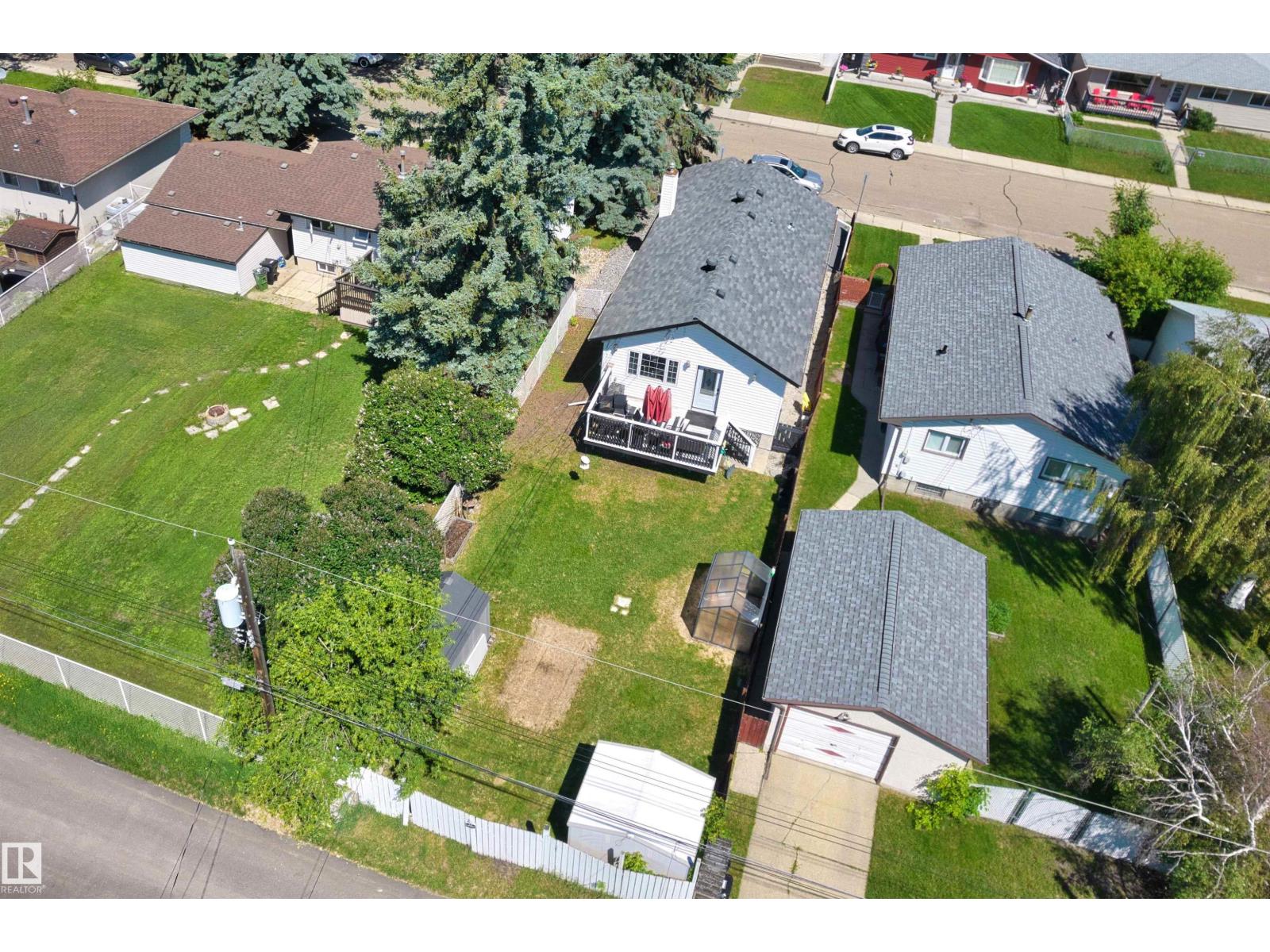 4233 116 AV NW - 26