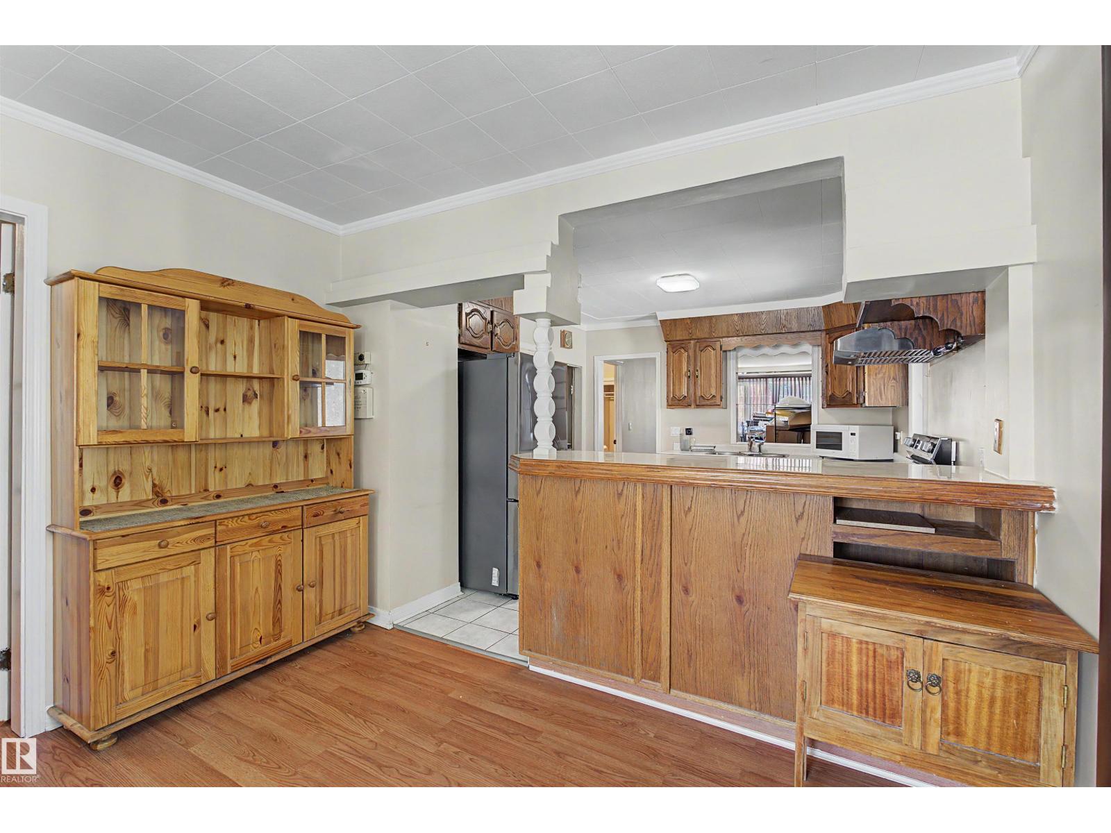 4233 116 AV NW - 6