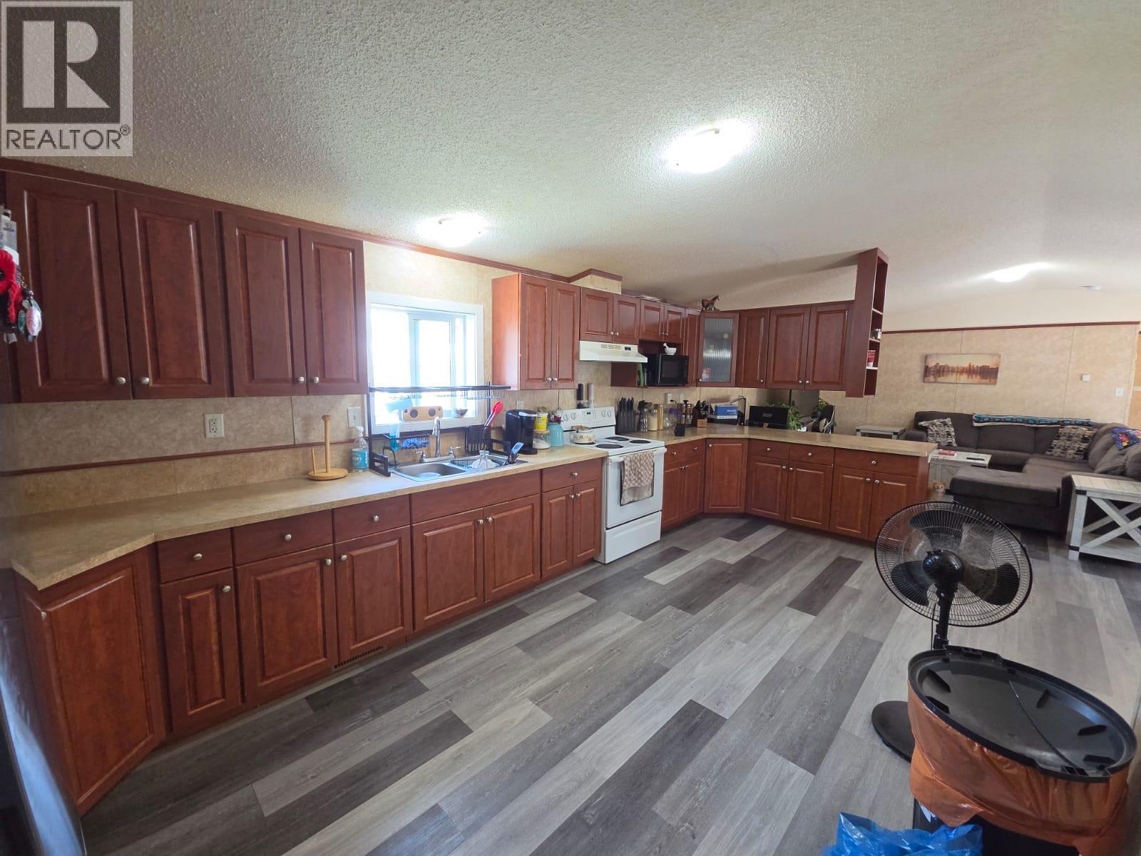 5277 45 Street SE - 5
