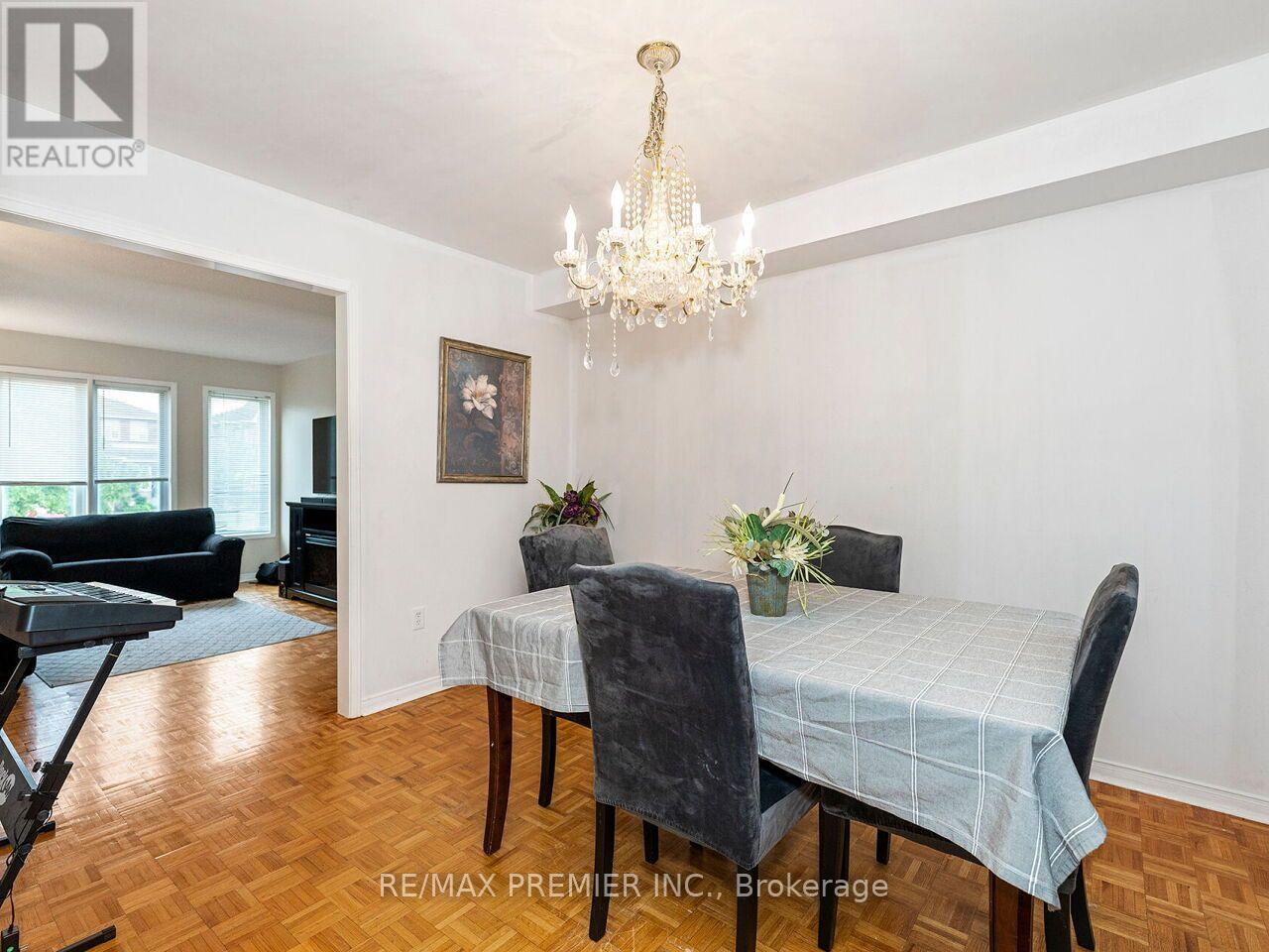 32 STONEBRIAR DRIVE - 11