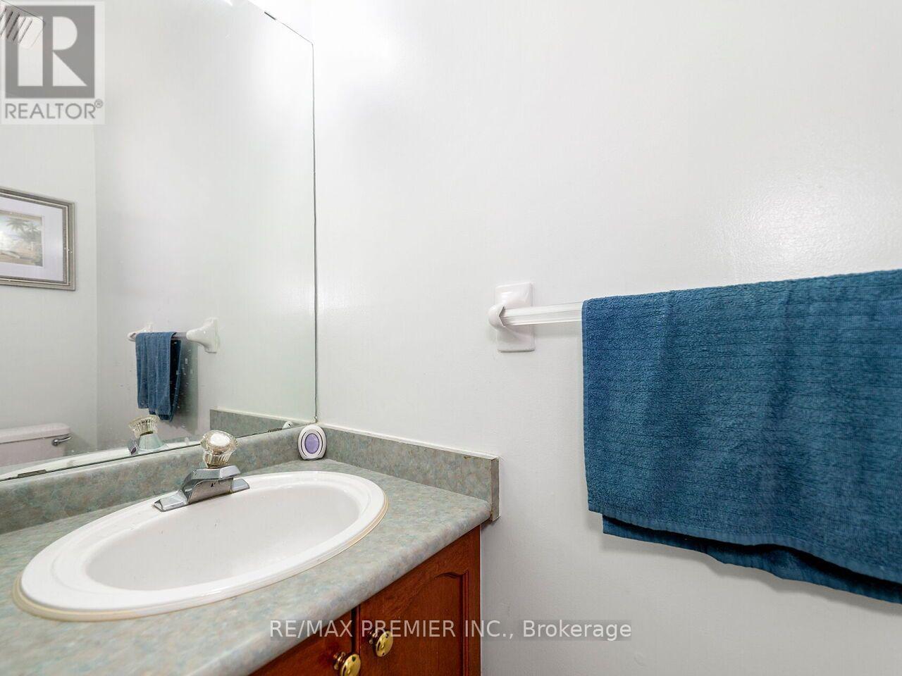 32 STONEBRIAR DRIVE - 17
