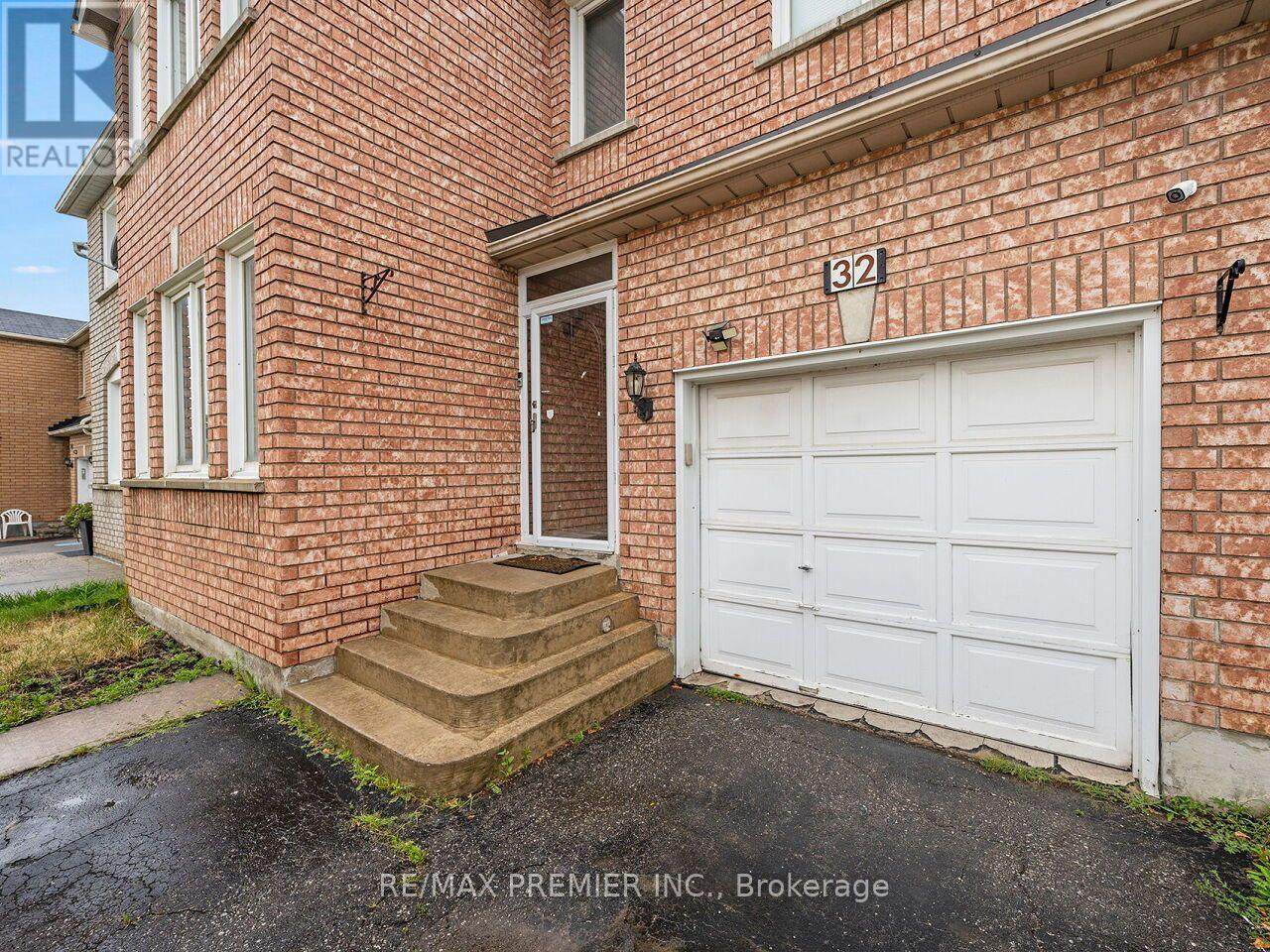 32 STONEBRIAR DRIVE - 3