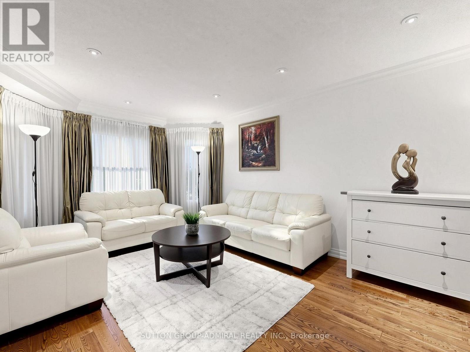 7 CUMMINGS COURT - Image 3