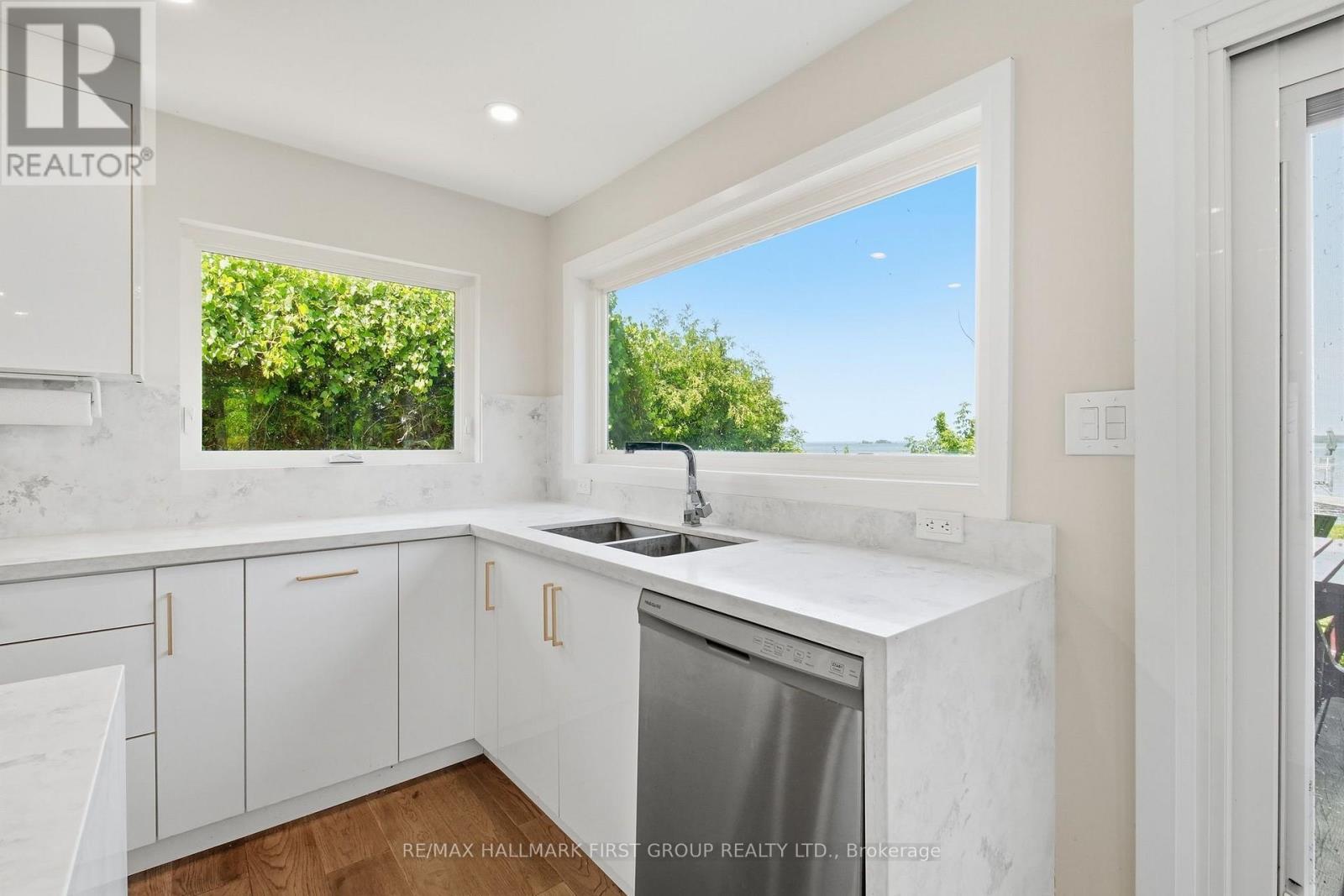 26 BURNIE ROAD - 12