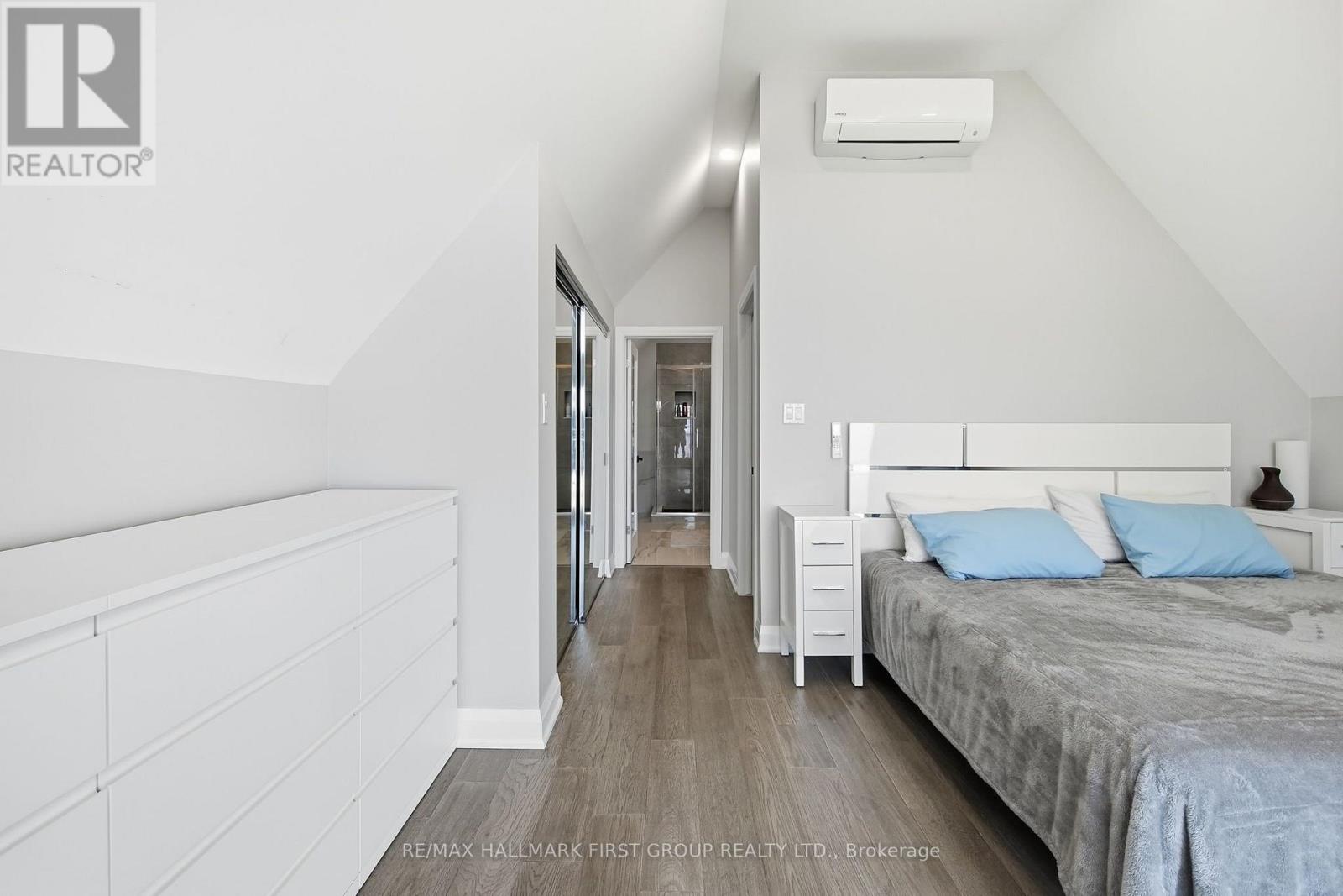 26 BURNIE ROAD - 24