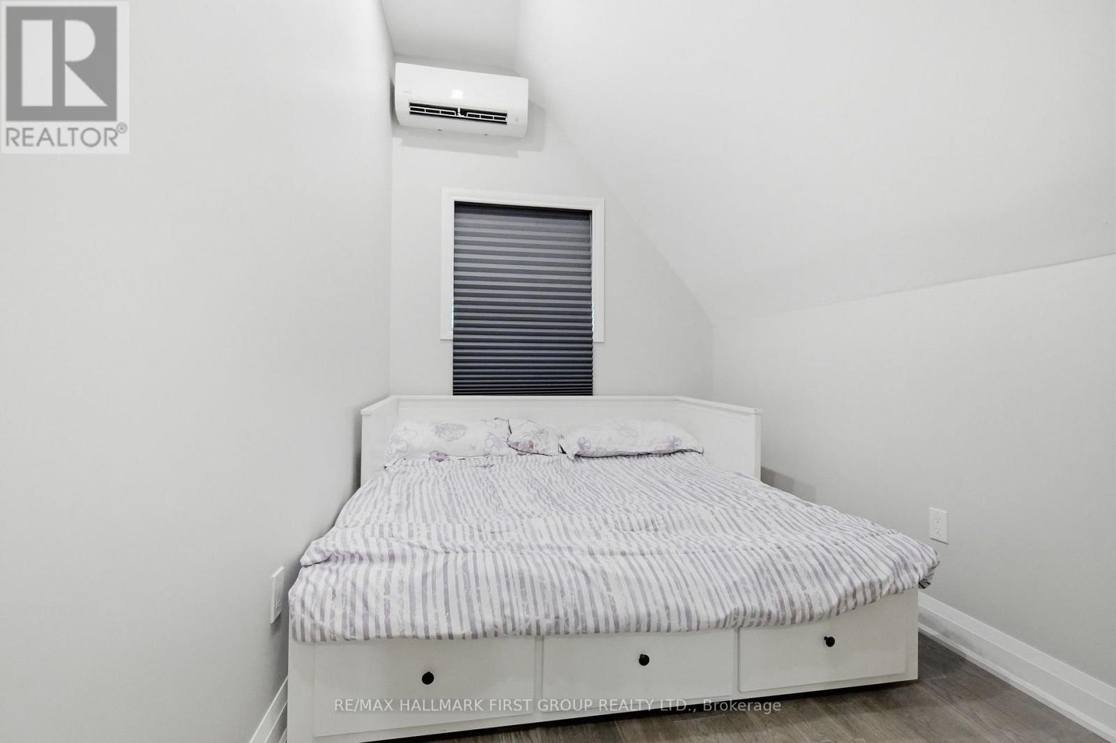 26 BURNIE ROAD - 29