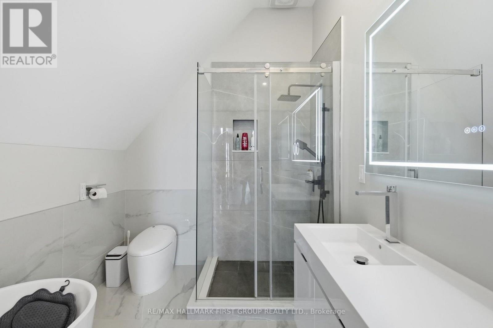 26 BURNIE ROAD - 31