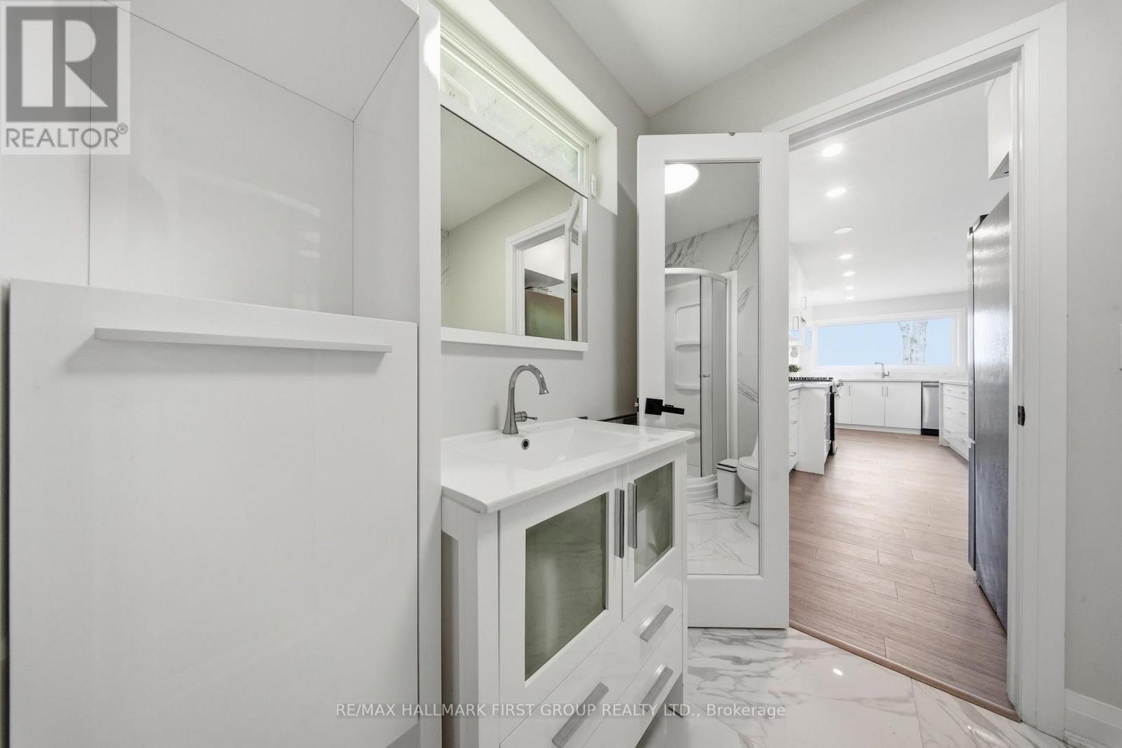 26 BURNIE ROAD - 36