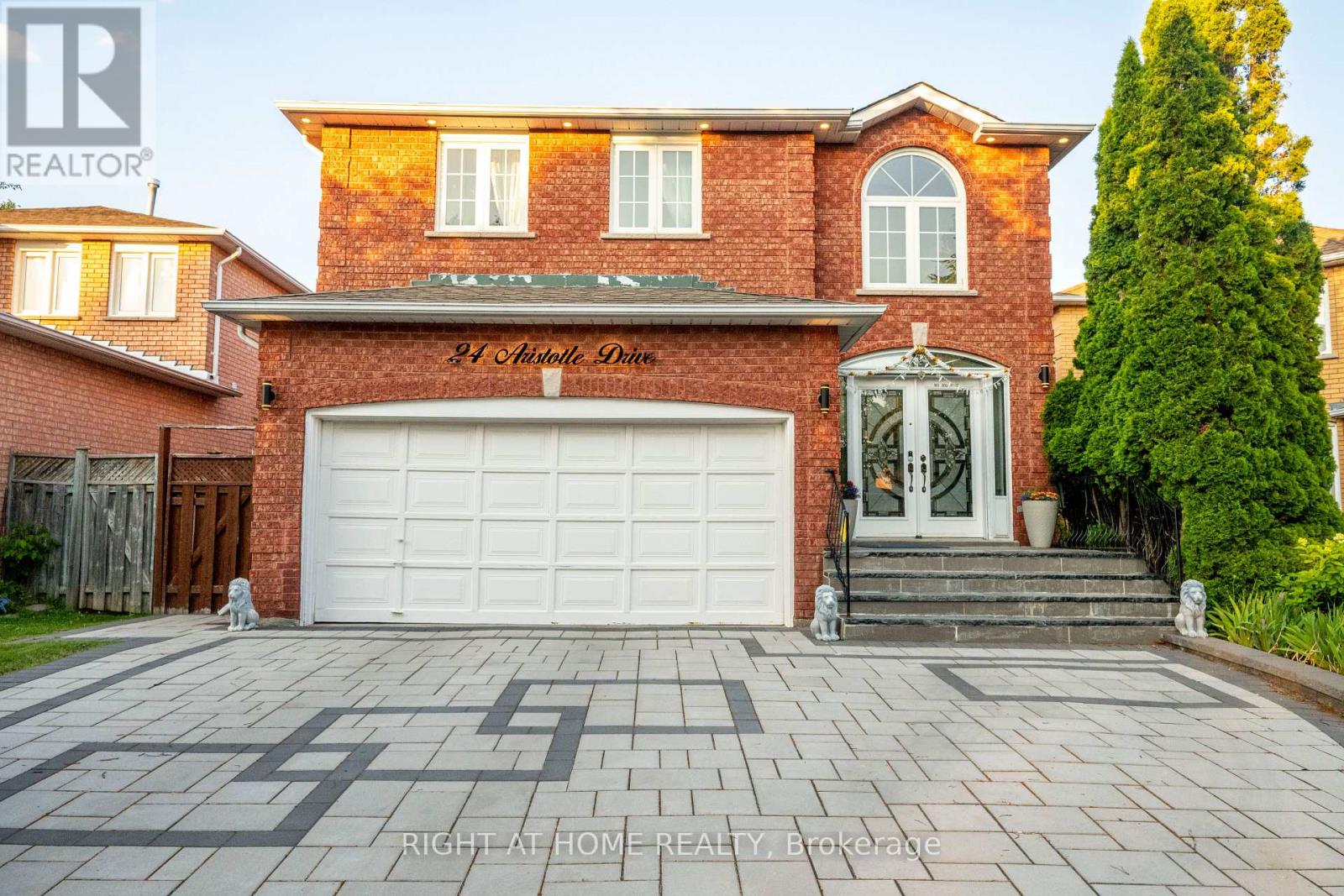 24 ARISTOTLE DRIVE E - 2