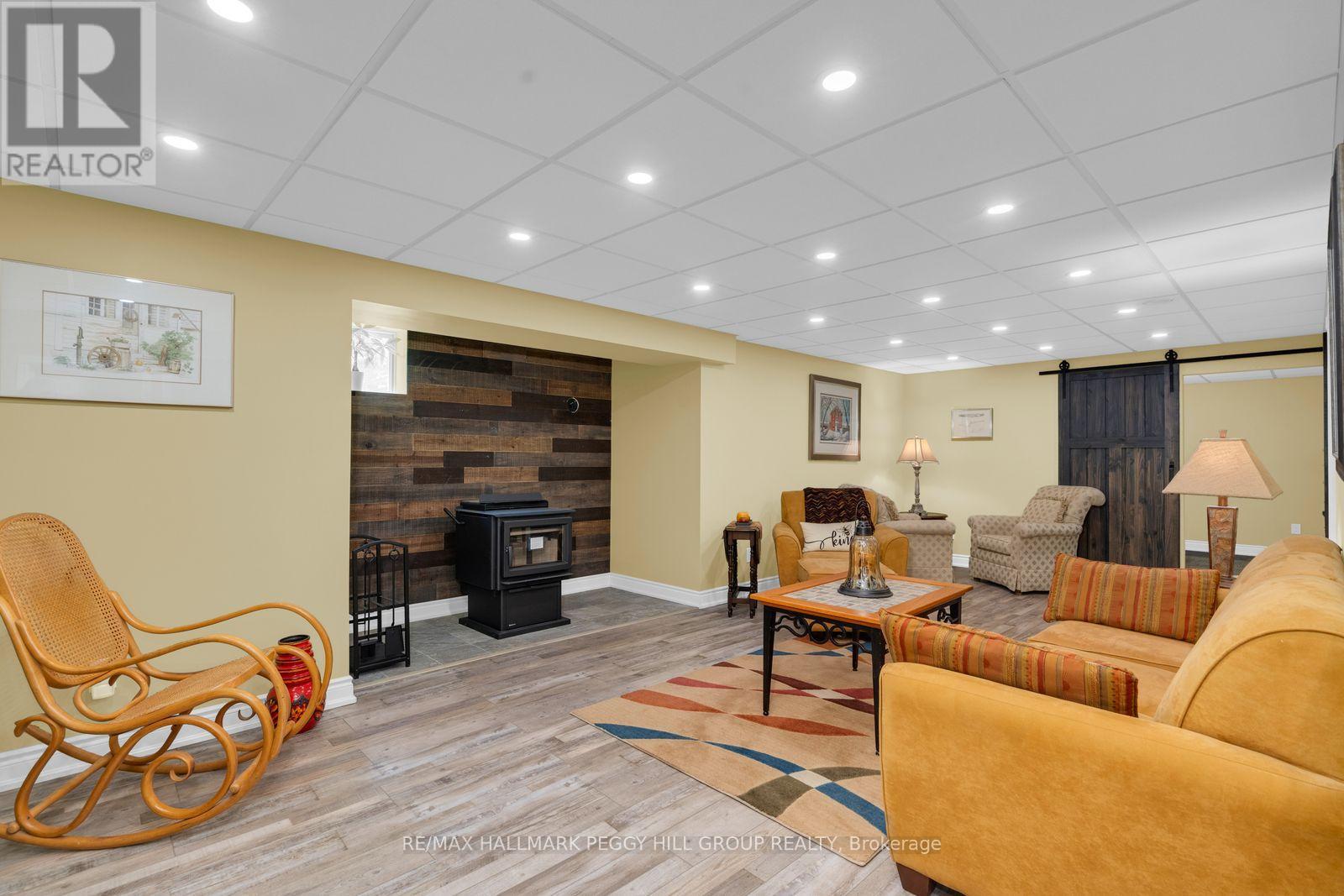 6 MAPLEHILL DRIVE - 13