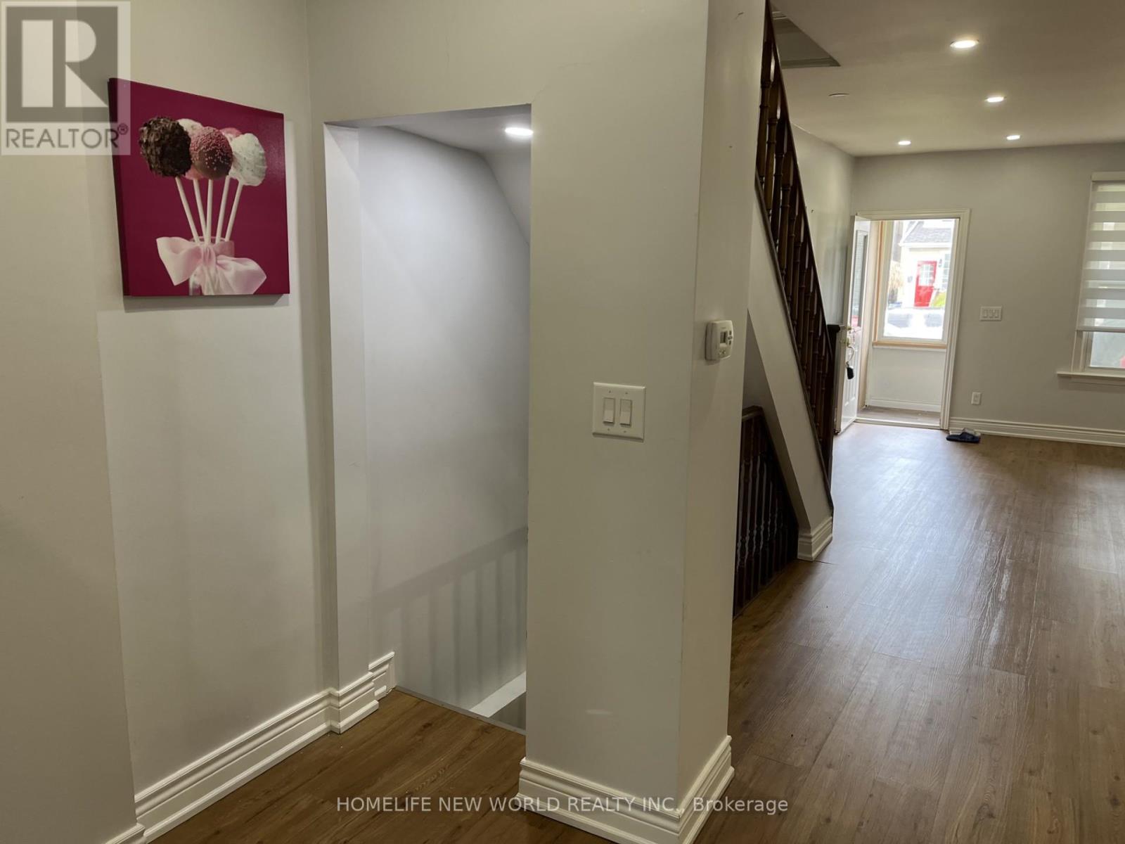 19 BRITANNIA AVENUE - 18