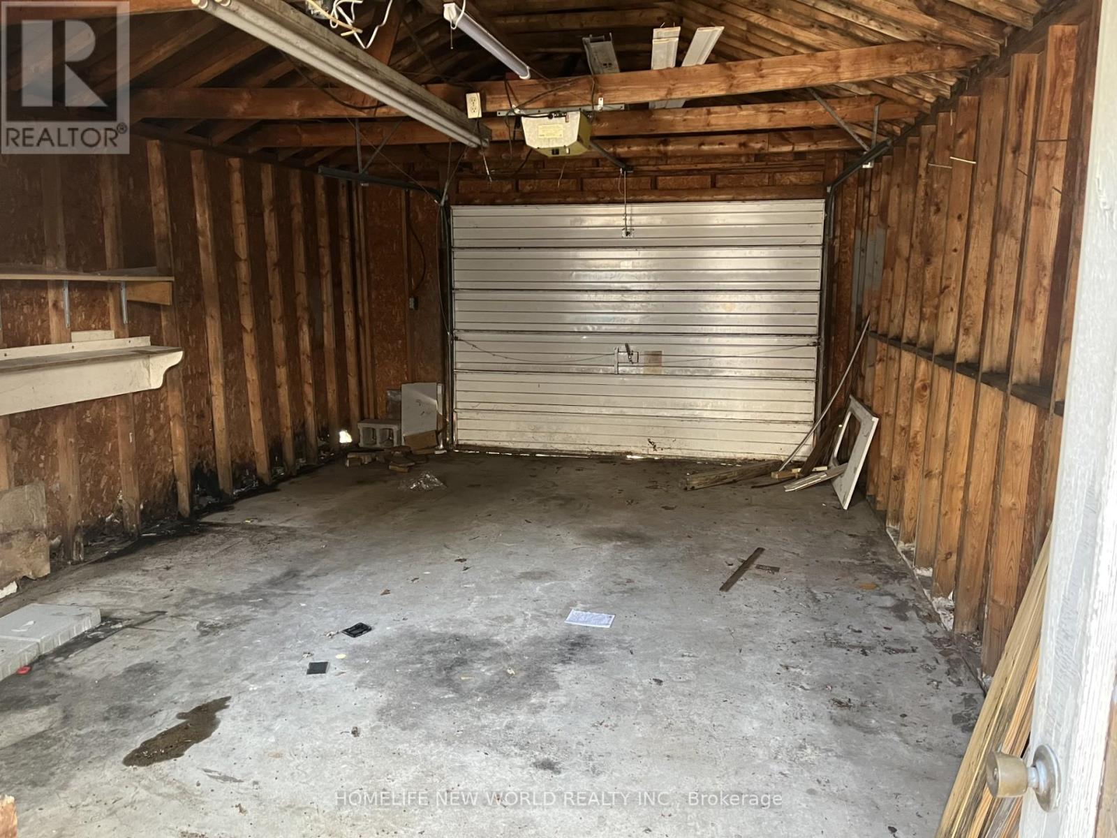 19 BRITANNIA AVENUE - 27