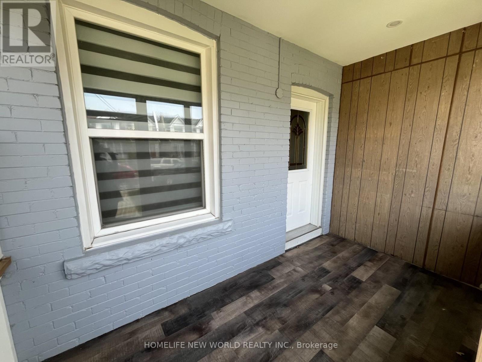 19 BRITANNIA AVENUE - 28