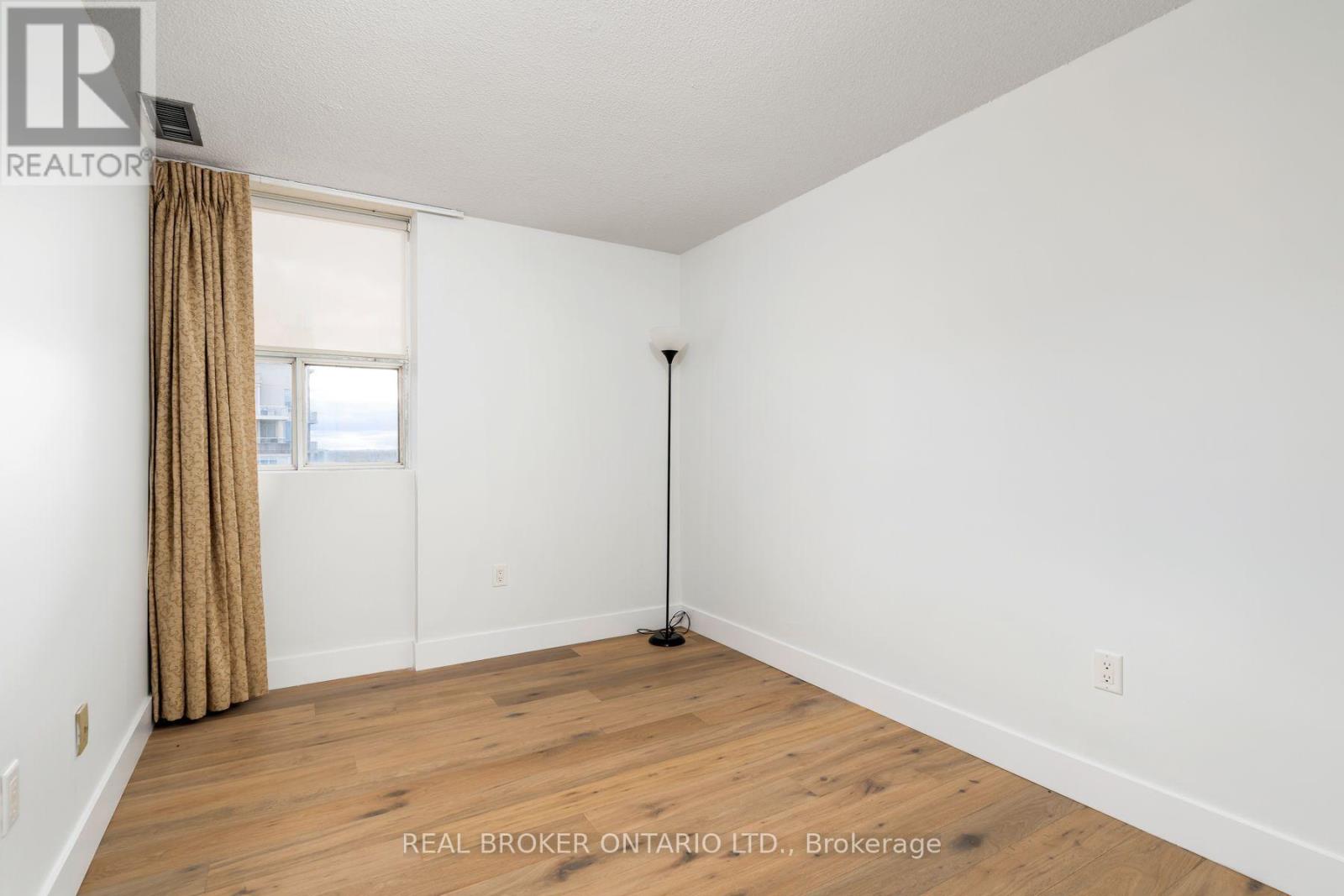 #1601 3845 LAKE SHORE BOULEVARD W - 15