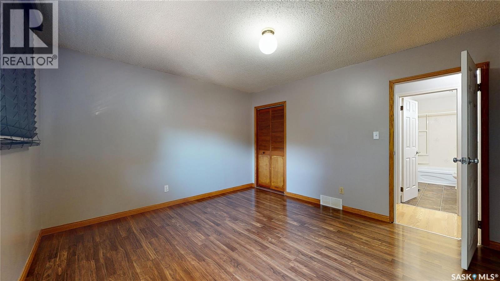 118 Salemka CRESCENT - Image 16