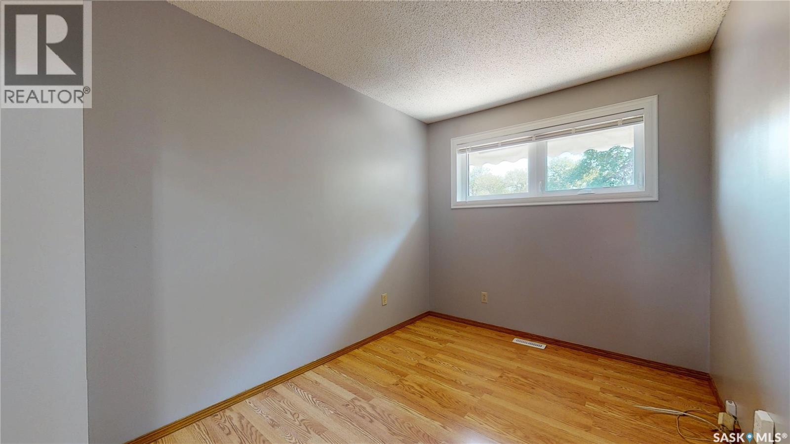 118 Salemka CRESCENT - Image 19