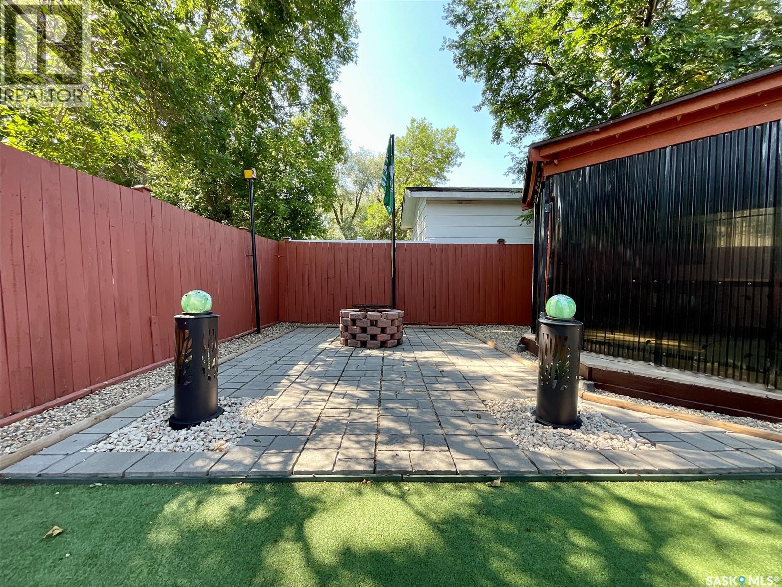 118 Salemka CRESCENT - Image 45