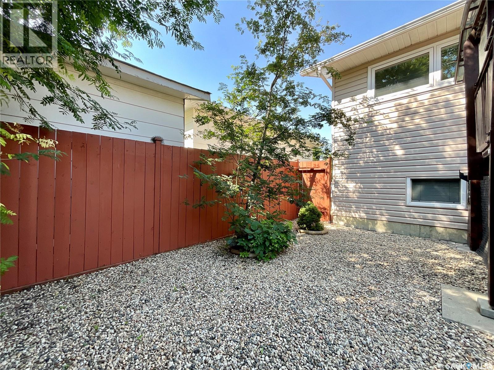 118 Salemka CRESCENT - Image 49