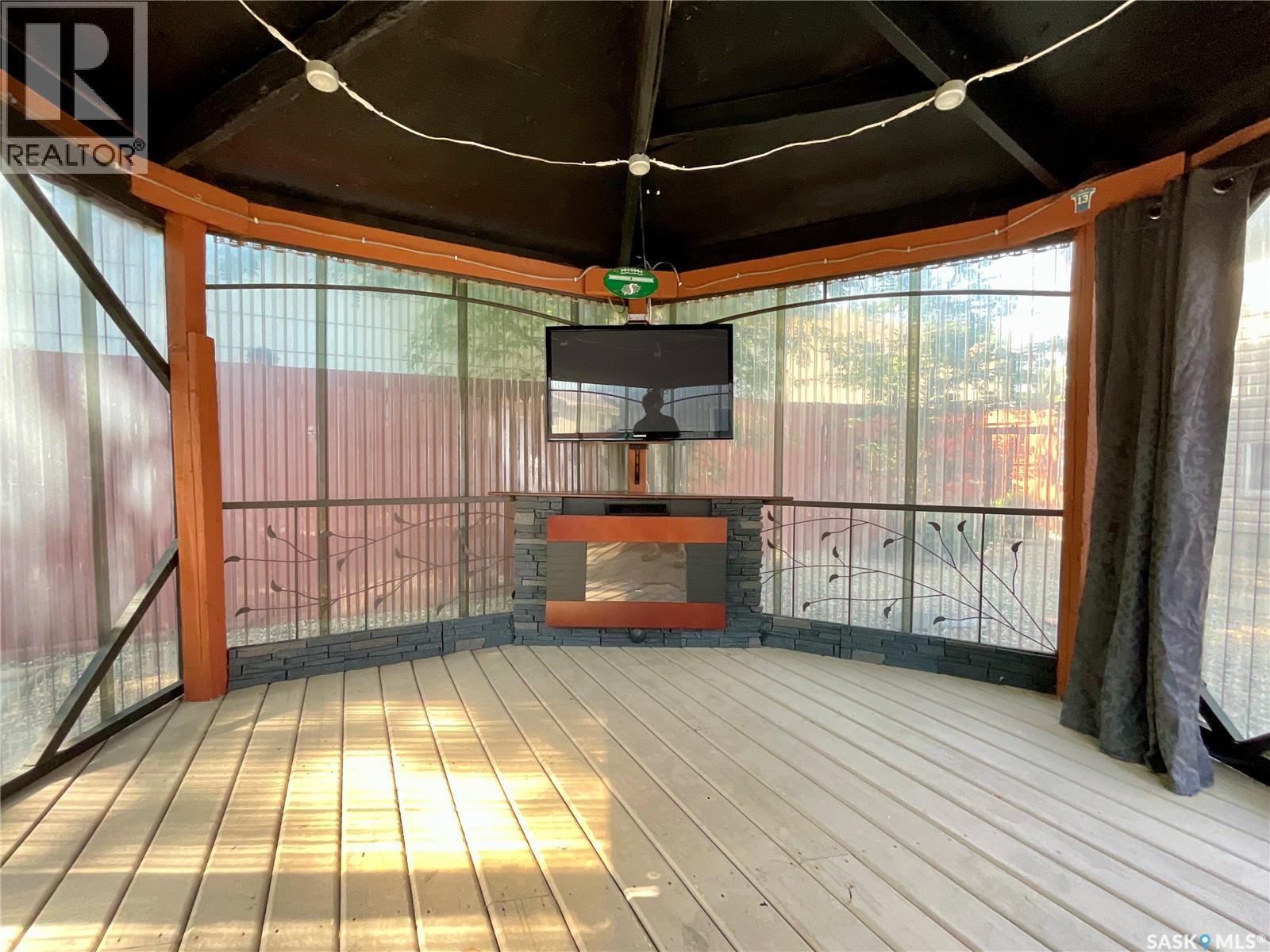 118 Salemka CRESCENT - Image 55