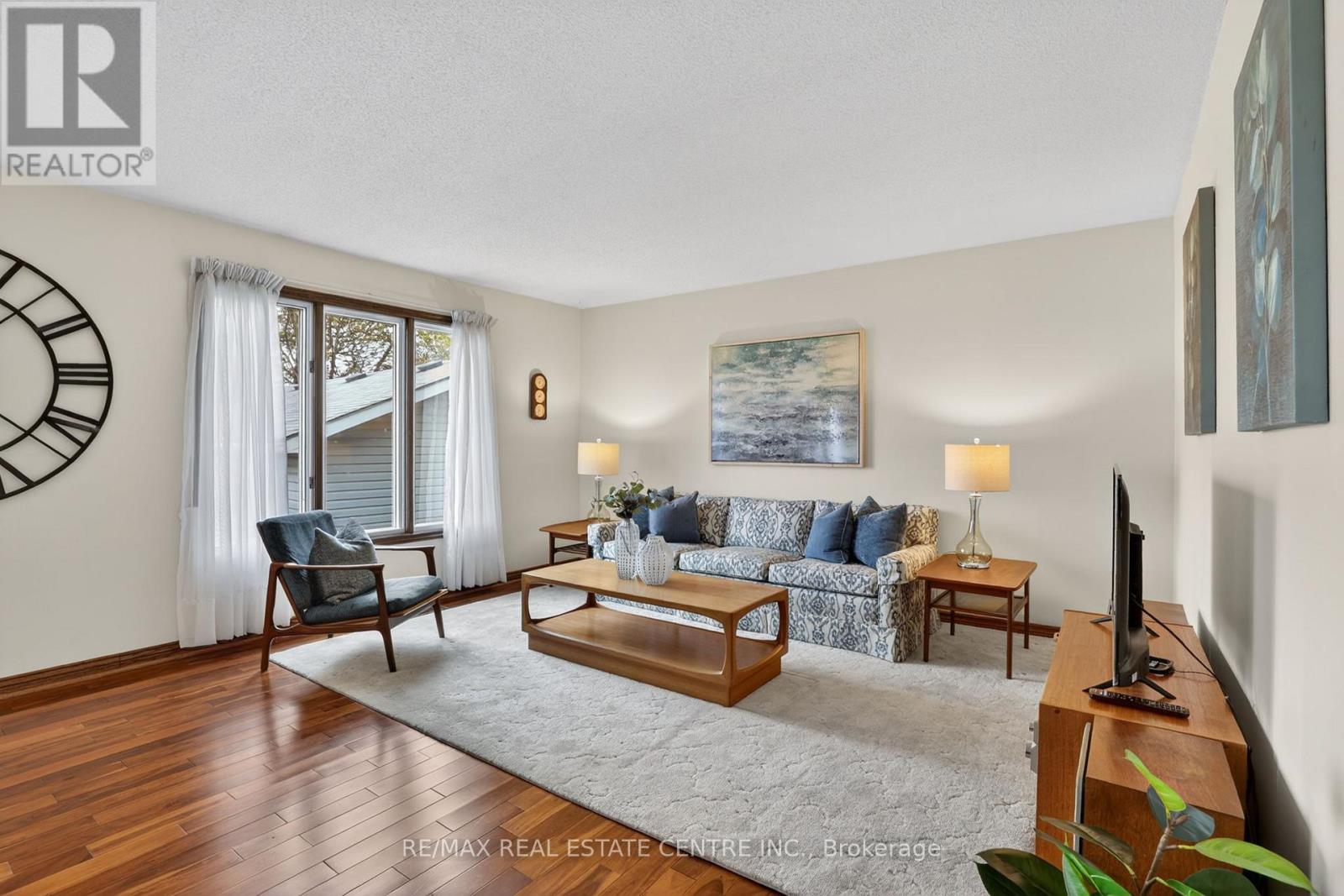 19290 HURONTARIO STREET - Image 14