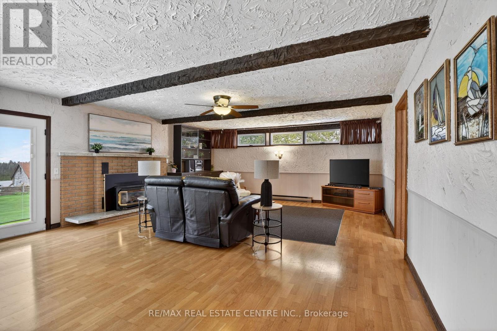 19290 HURONTARIO STREET - Image 24