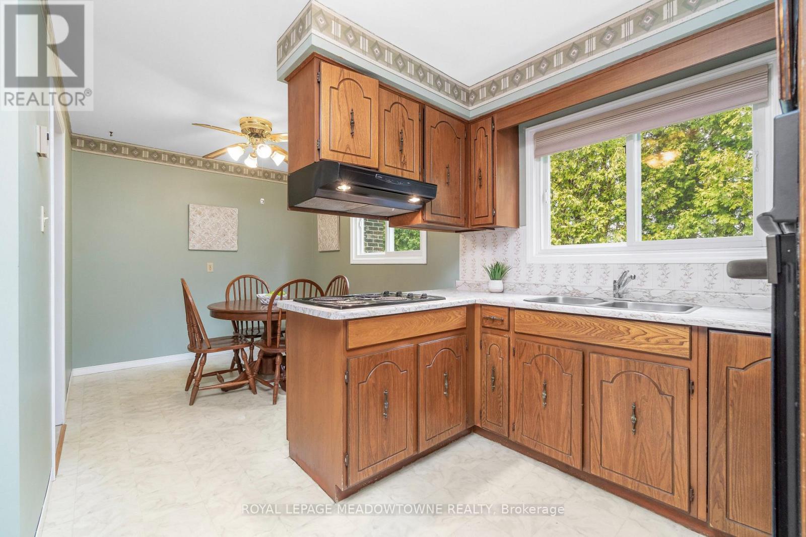 39 WILDWOOD ROAD - 15