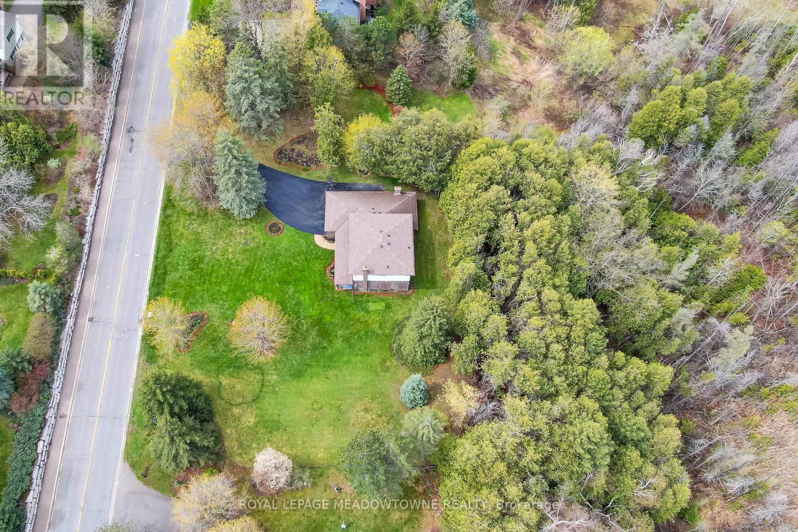 39 WILDWOOD ROAD - 36