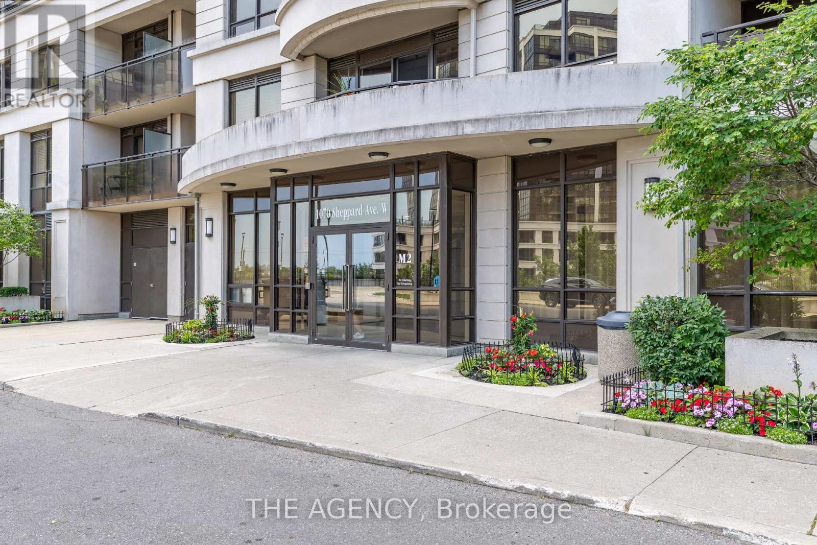 #1004 1070 SHEPPARD AVENUE - 2