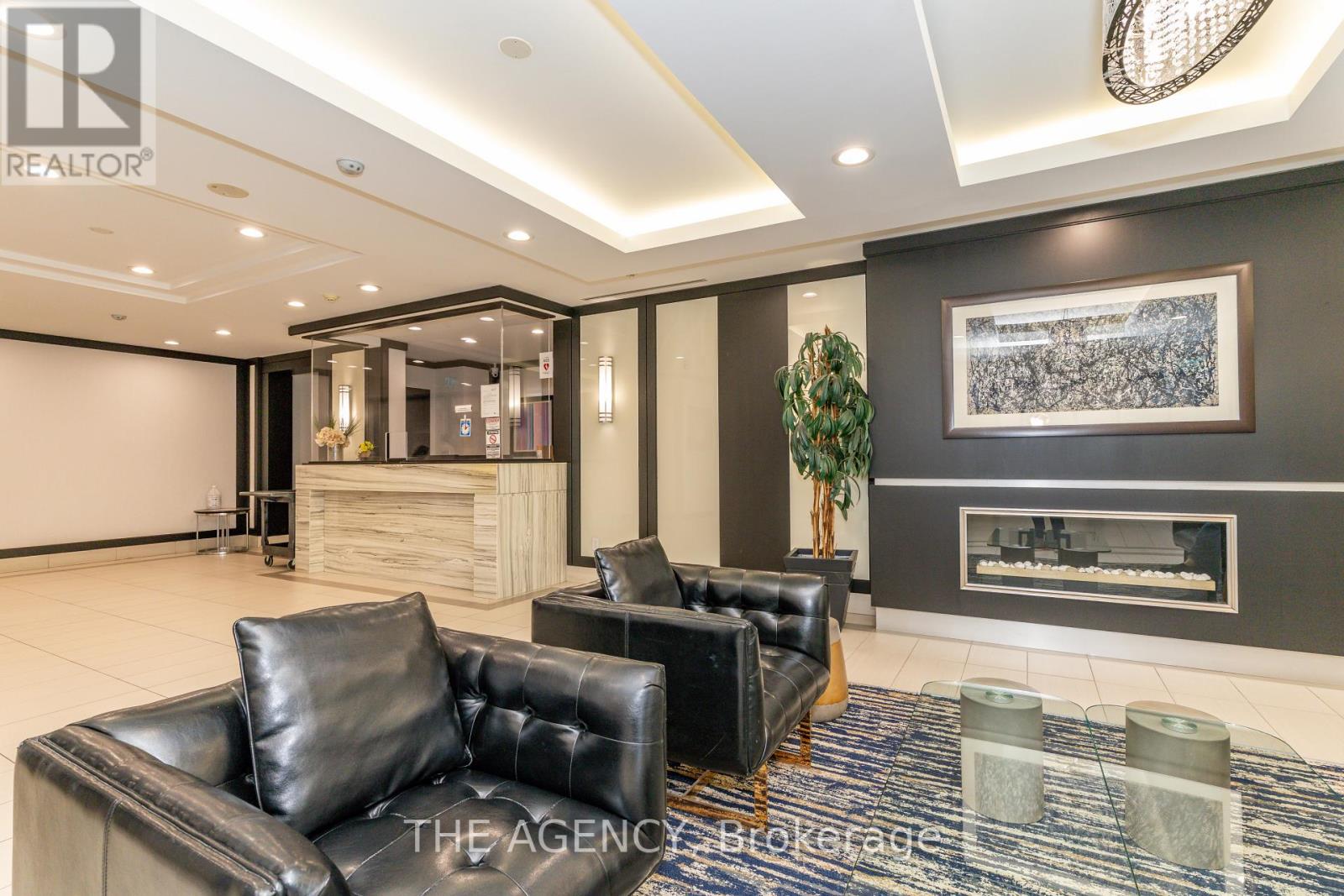 #1004 1070 SHEPPARD AVENUE - 3
