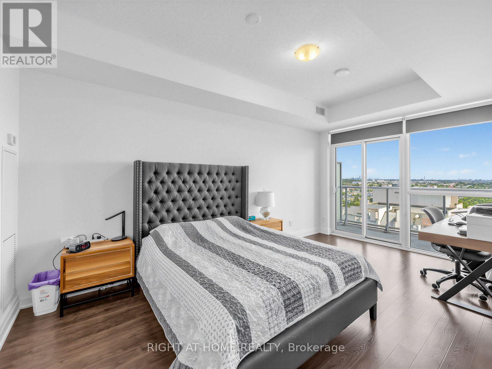 LPH04 (1804) - 55 SPEERS ROAD - 24