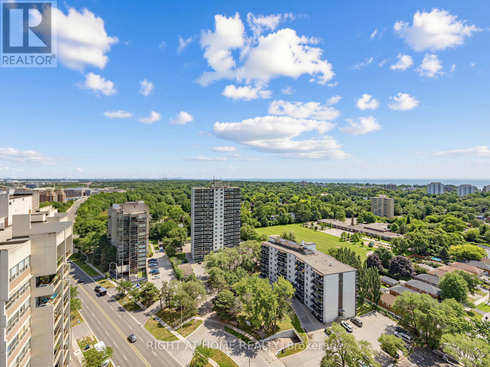 LPH04 (1804) - 55 SPEERS ROAD - 34