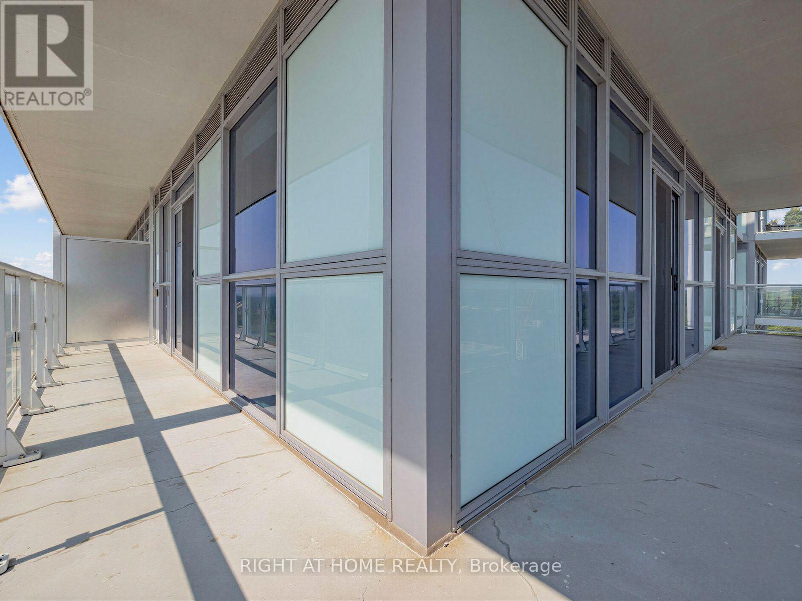 LPH04 (1804) - 55 SPEERS ROAD - 37