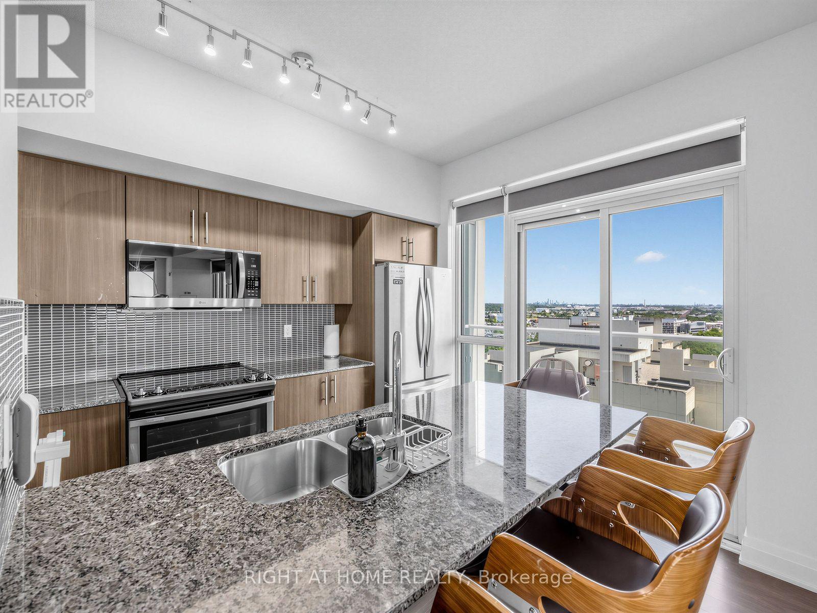 LPH04 (1804) - 55 SPEERS ROAD - 5