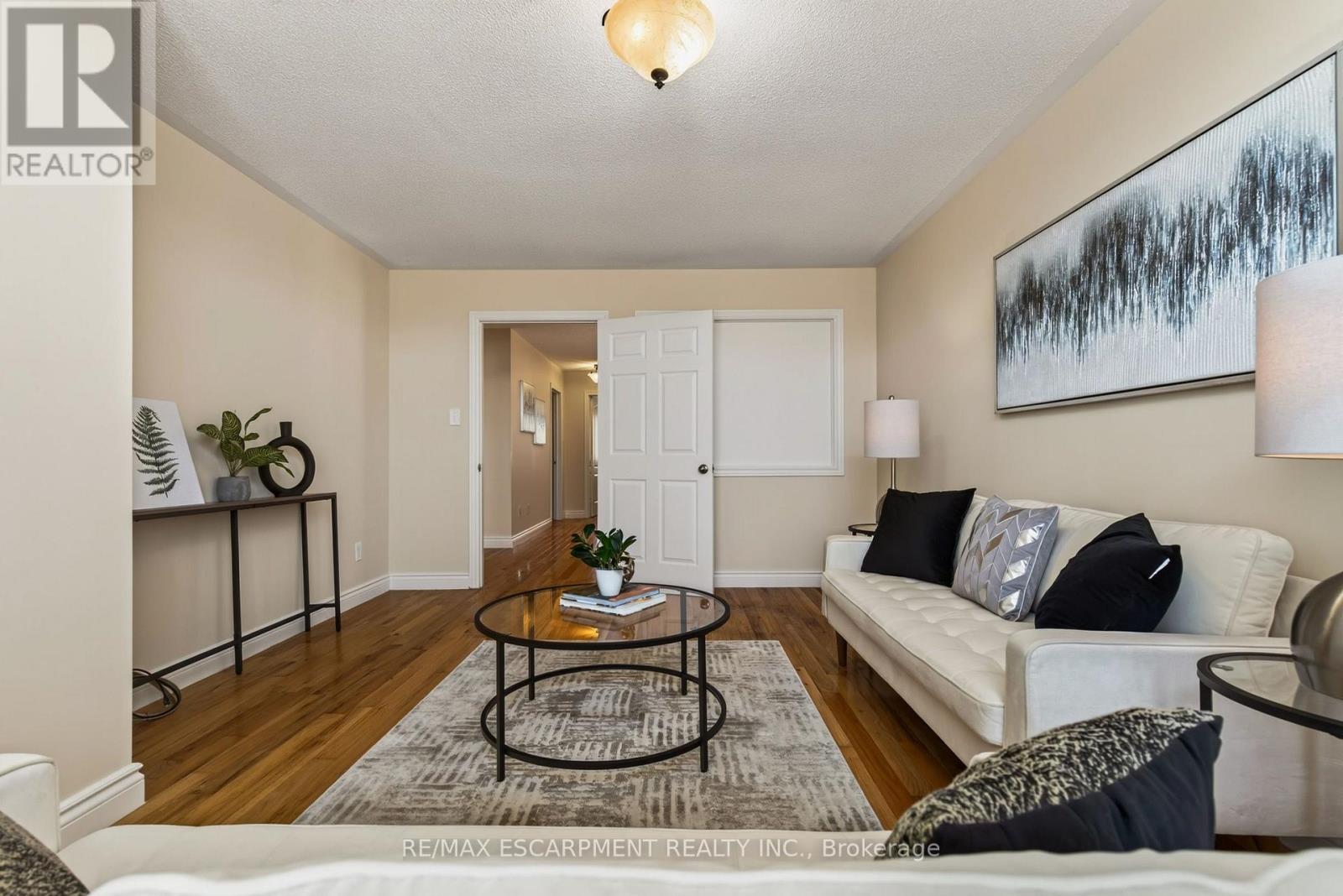1079 TUPPER DRIVE - Image 19