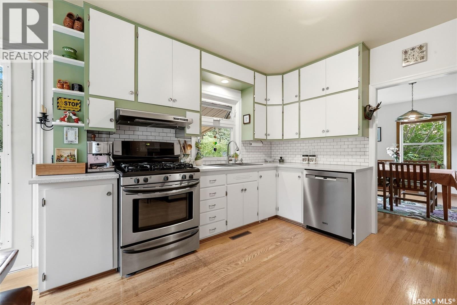 3470 Angus STREET - 10
